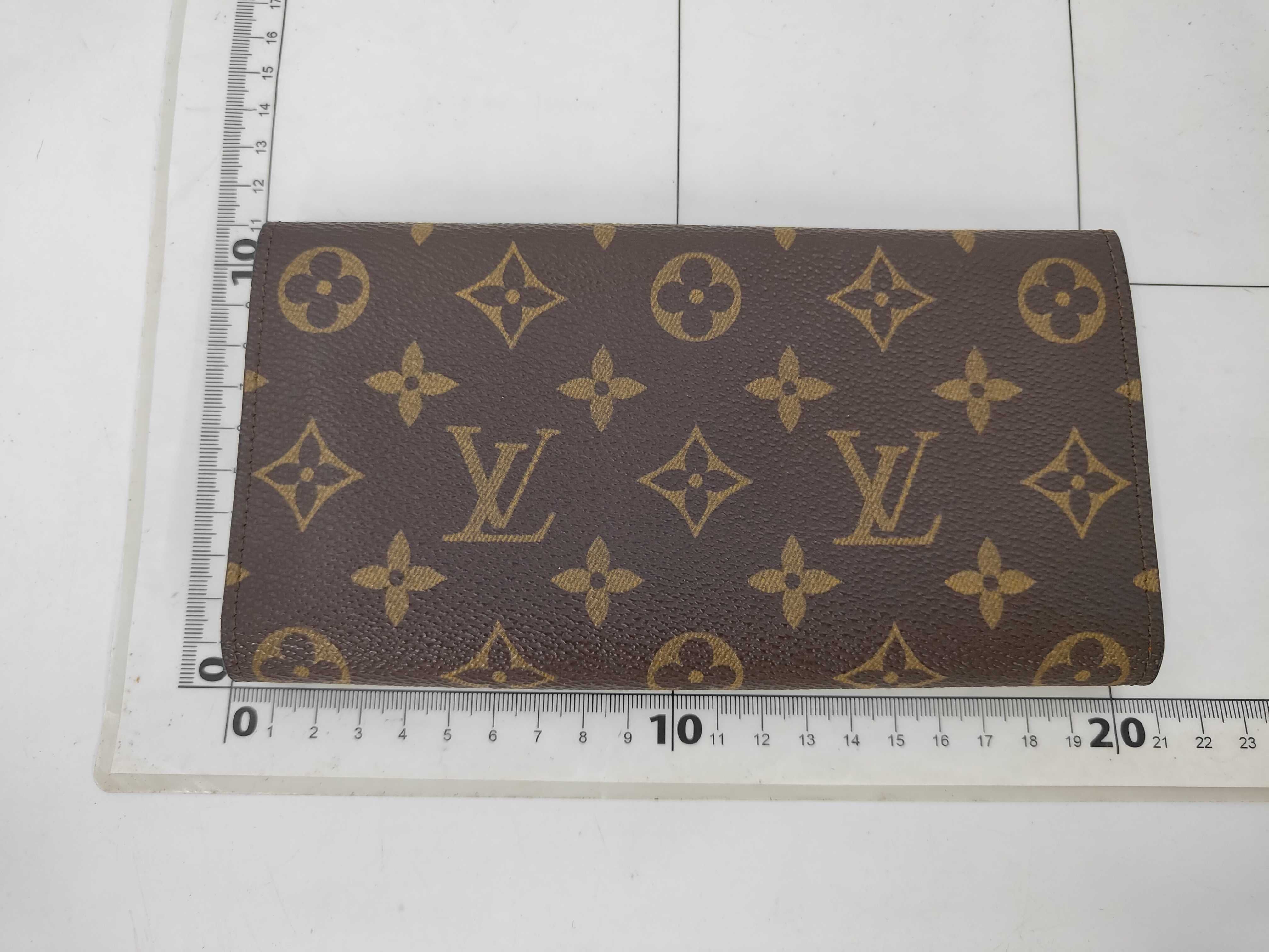 Monogram Louis Vuitton Monogram Pochette Portemonnaie Credit 874AN Wallet — view 2