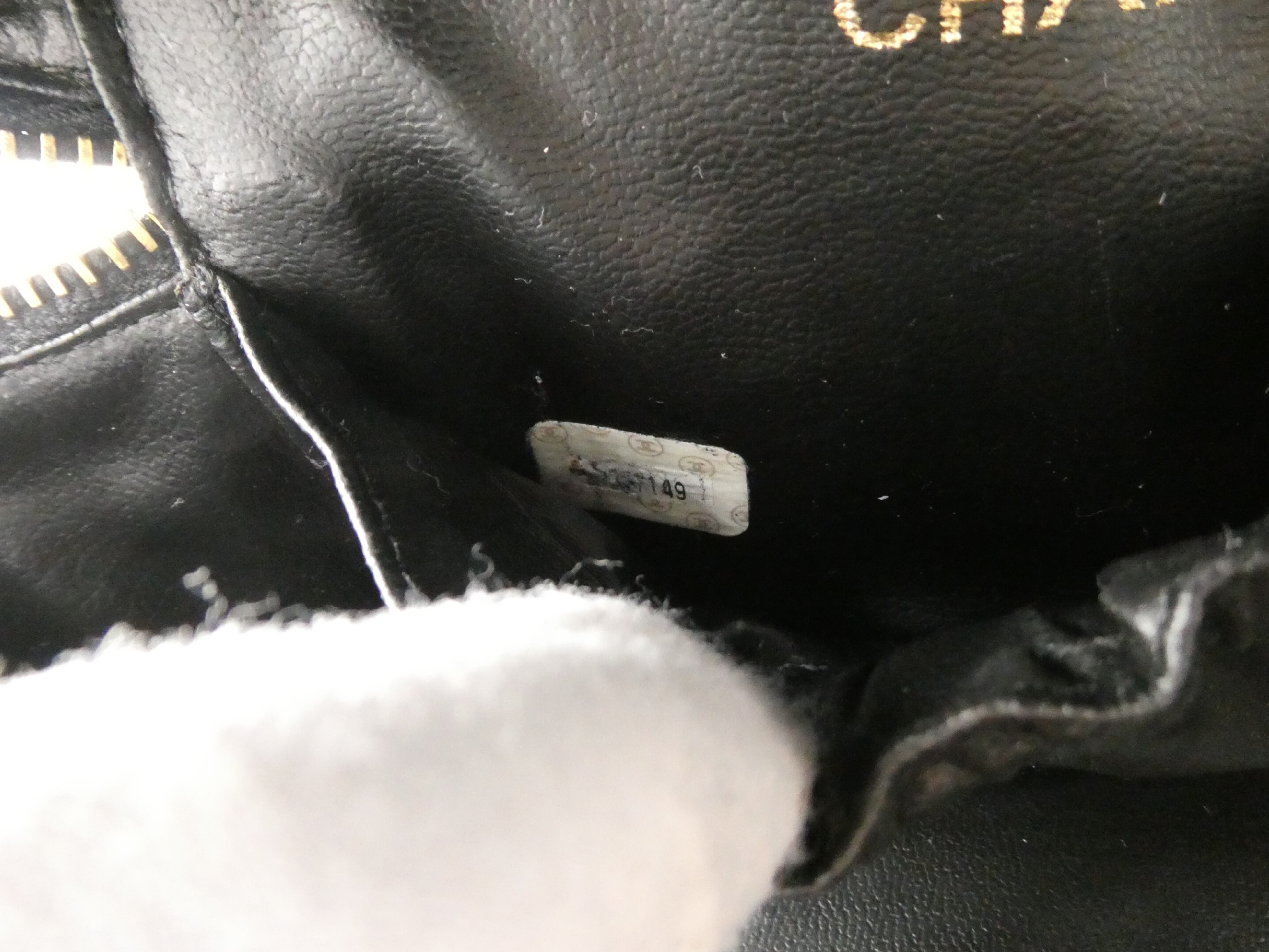 Caviar Skin Coco Mark Vanity Bag — view 9
