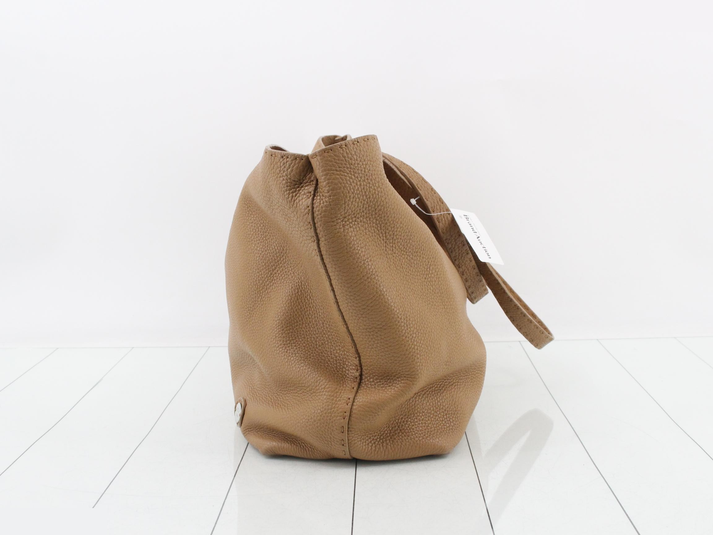 Selleria Large Tote Bag — view 3