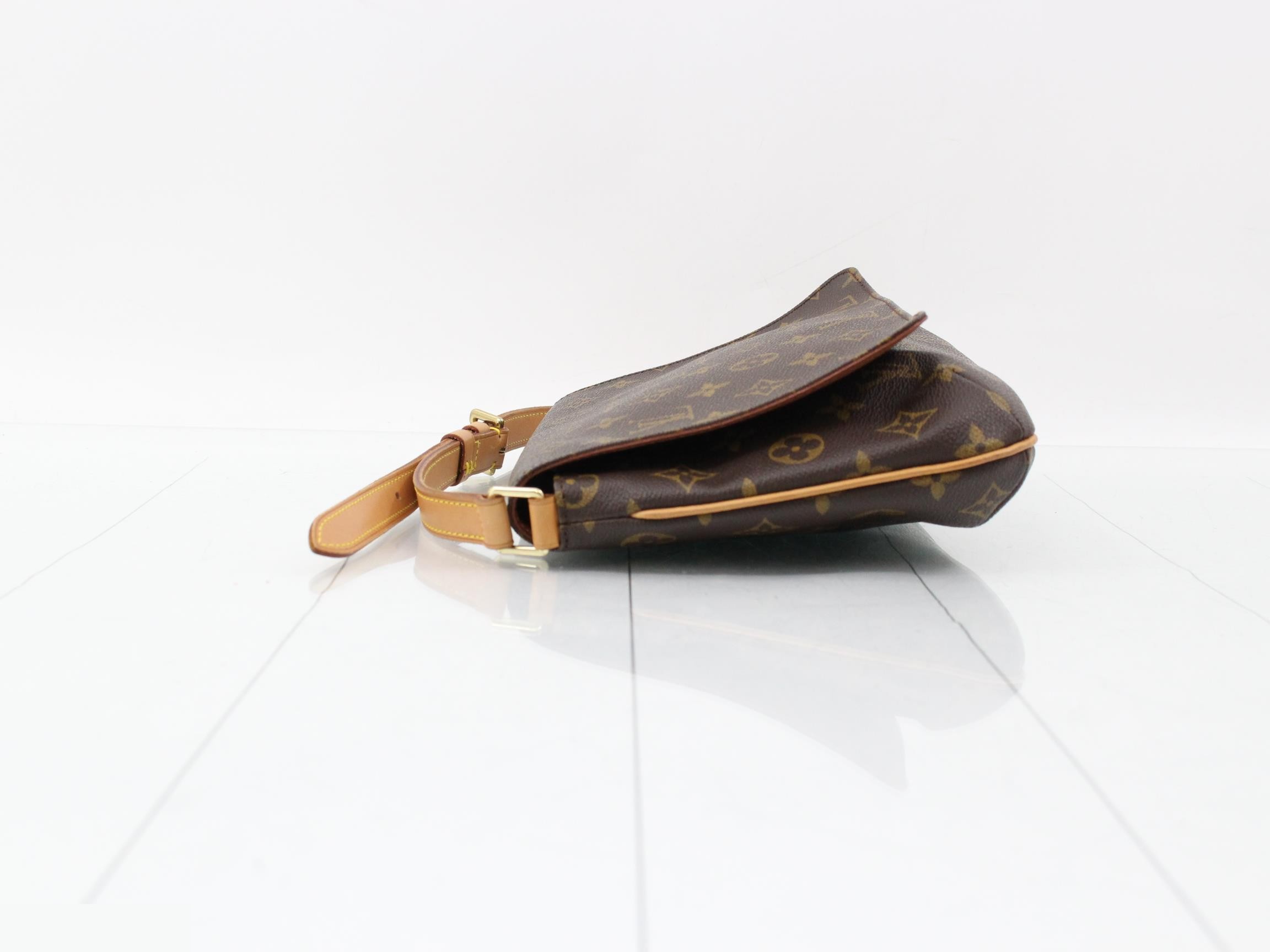 Musette Shoulder Bag — view 4
