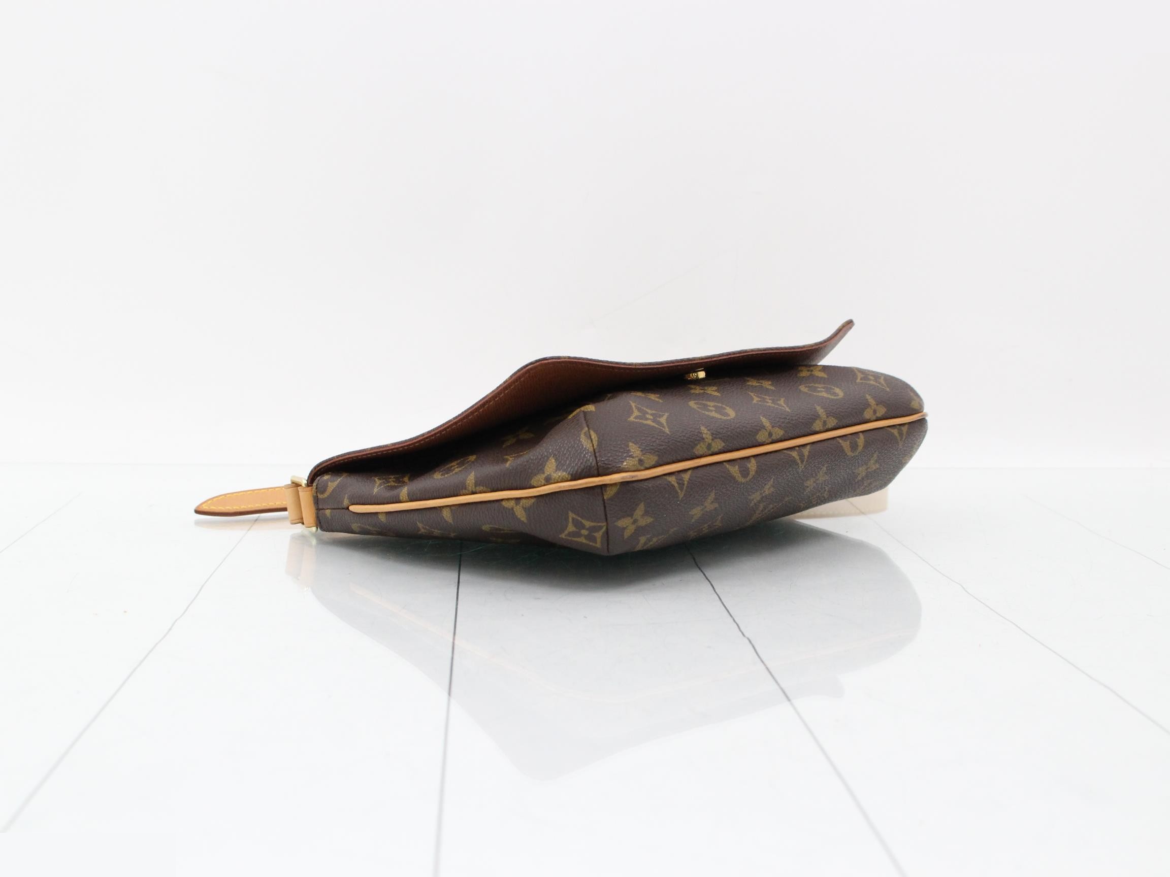 Musette Shoulder Bag — view 5