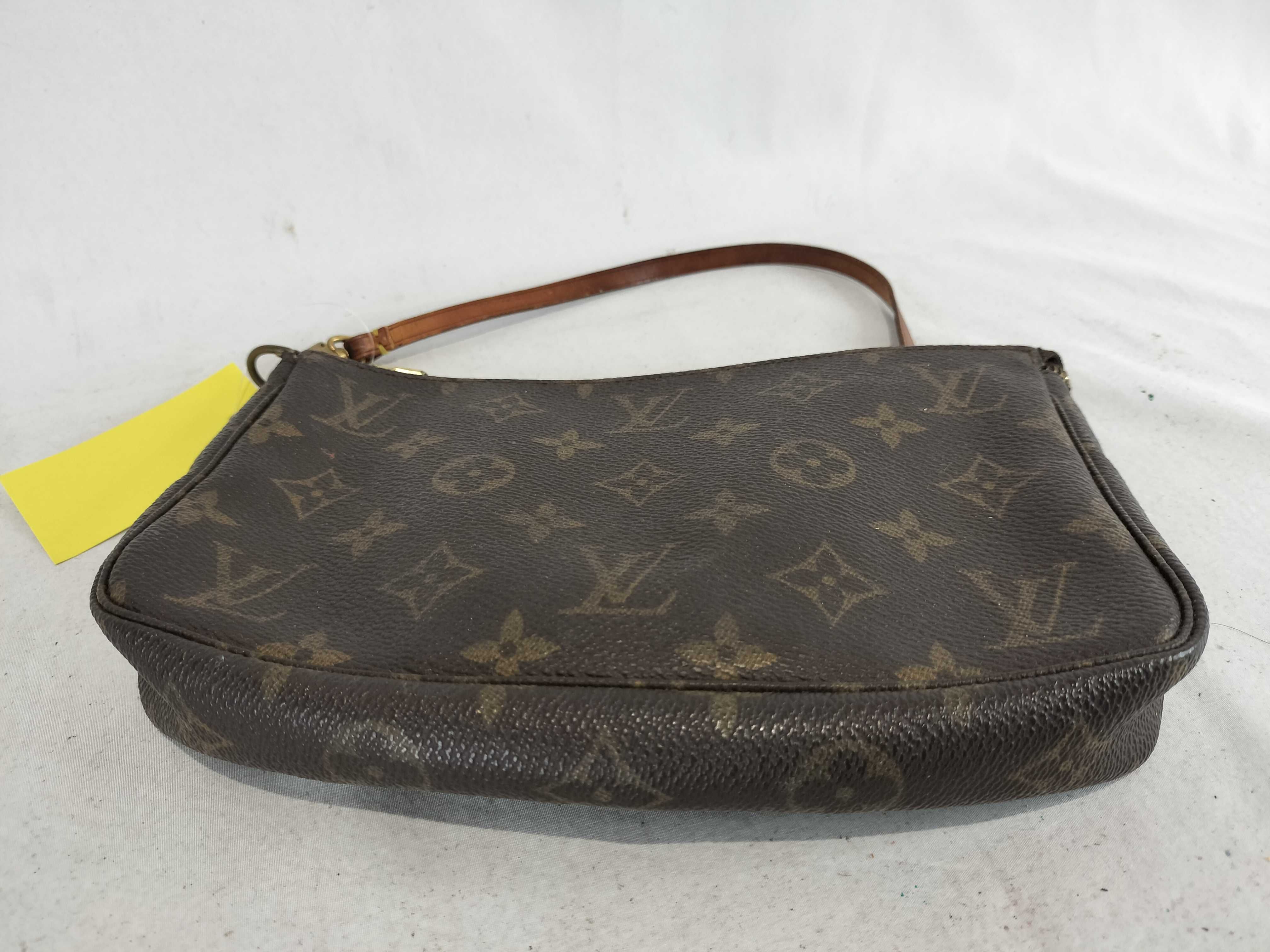 Monogram Accessoires Handbag (20% off) — view 7