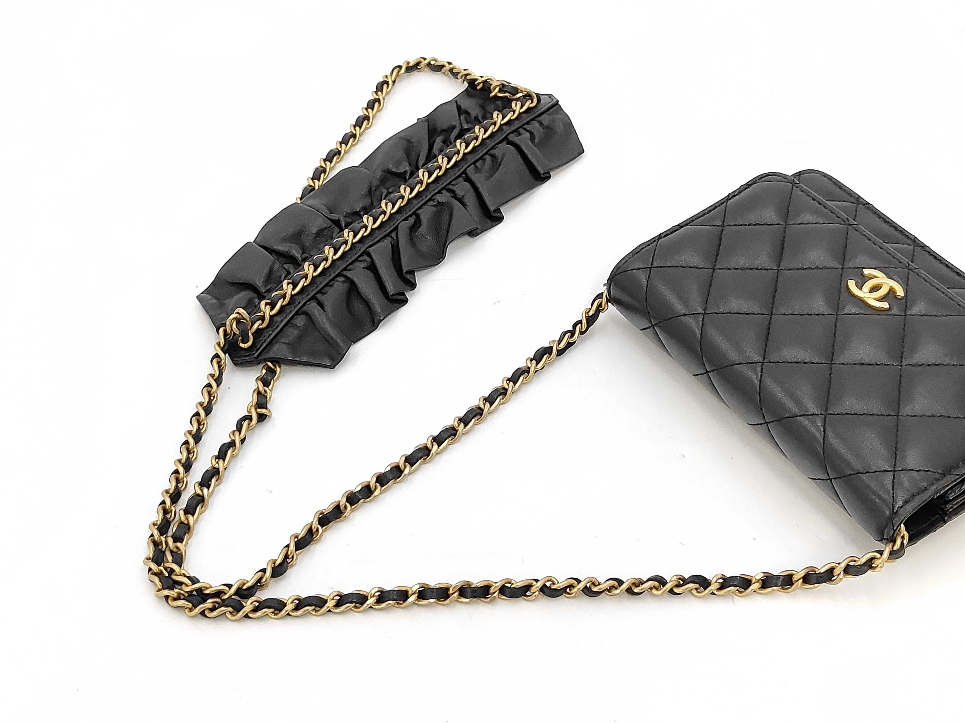 Matelassé Chain Wallet WOC Black Lambskin Gold Hardware Shoulder Bag — view 5