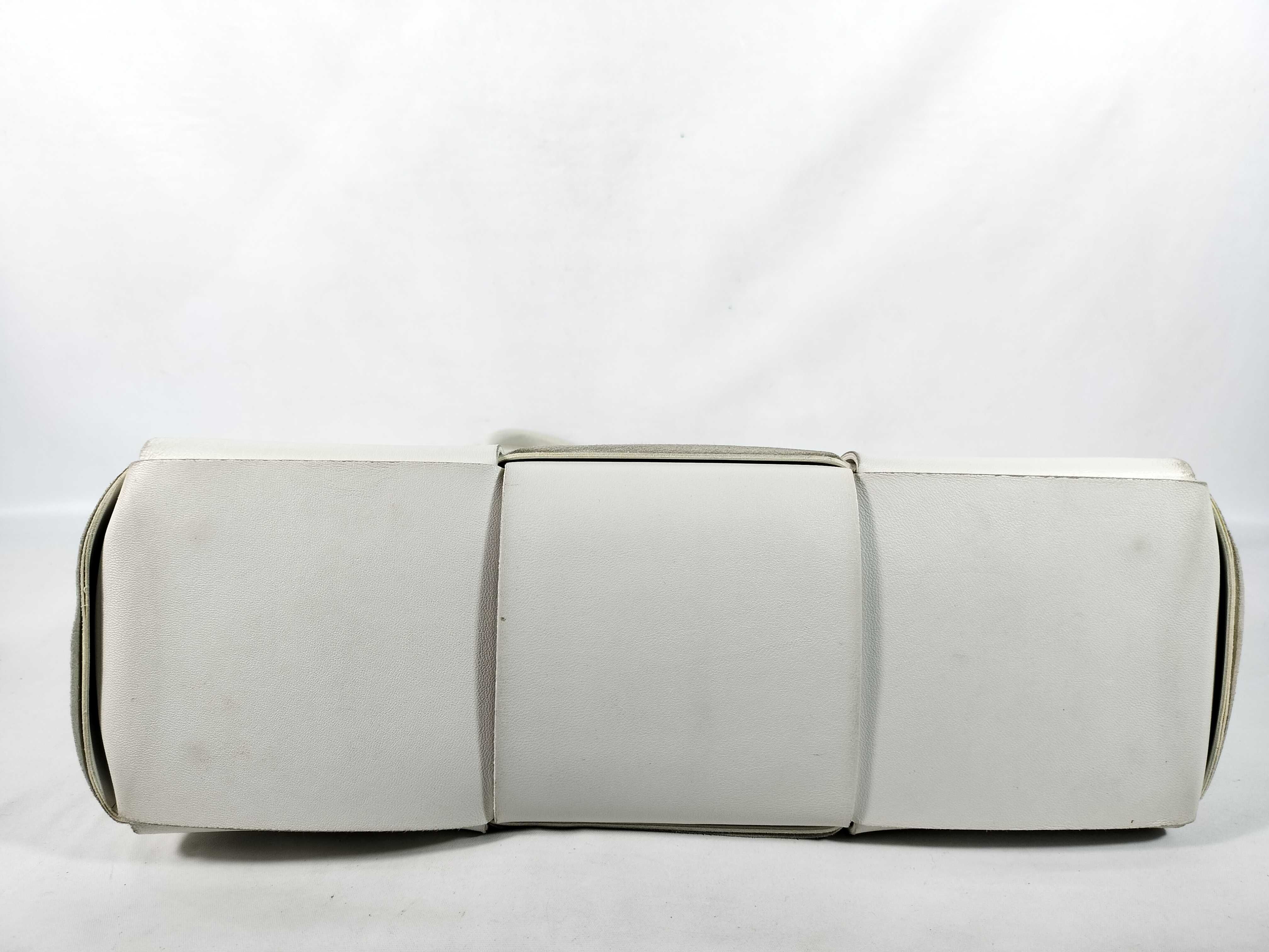 Intrecciato Bottega Veneta Maxi Intrecciato The Arco Leather Tote Bag White Pen Marks Tote Bag — view 7
