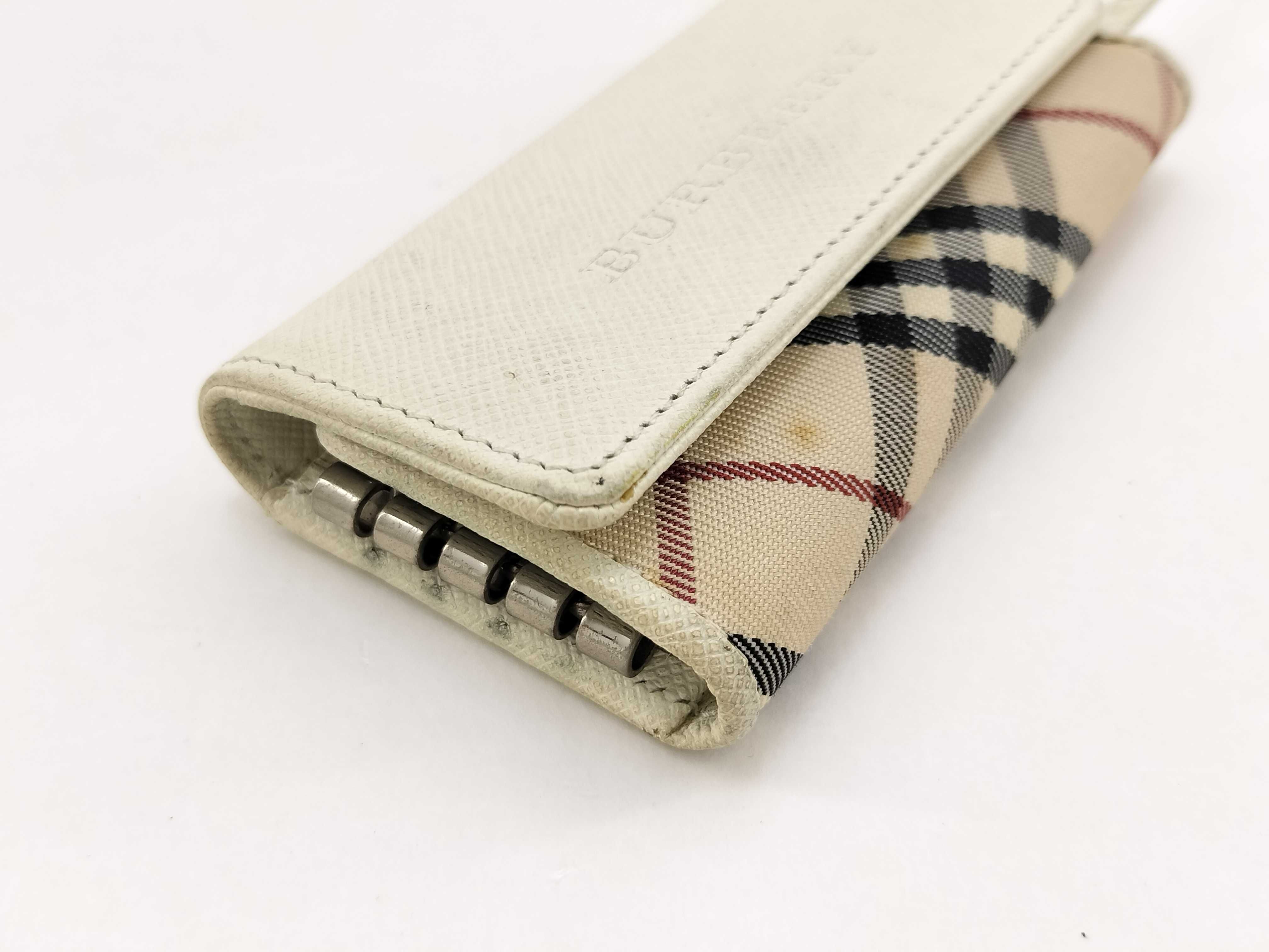 4-Key Case — view 6