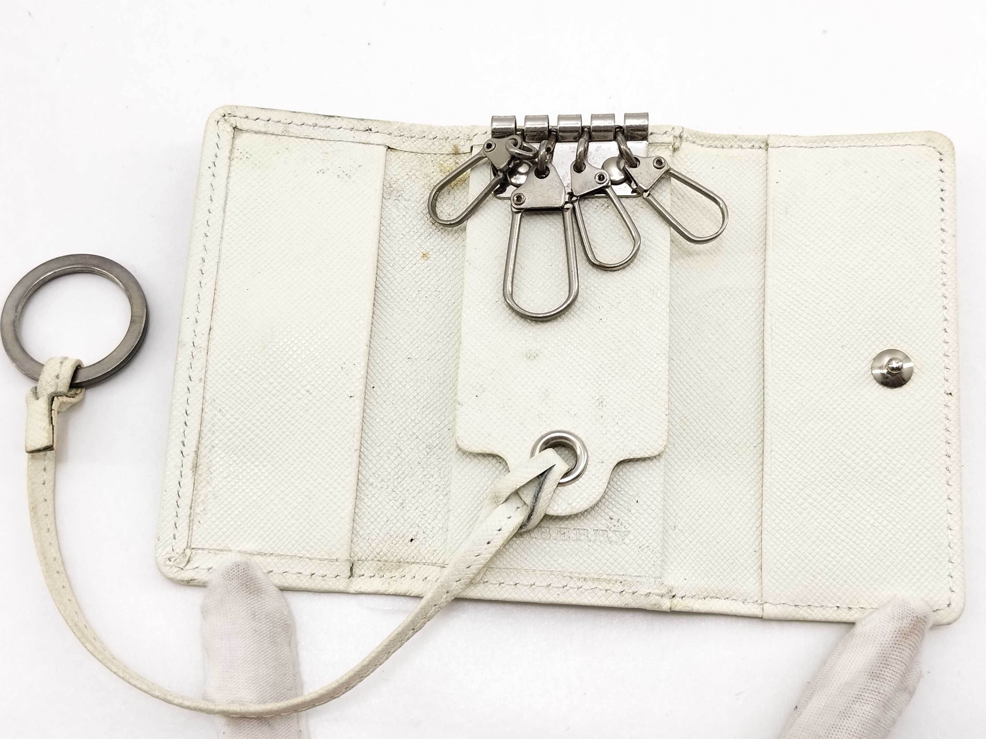 4-Key Case — view 9