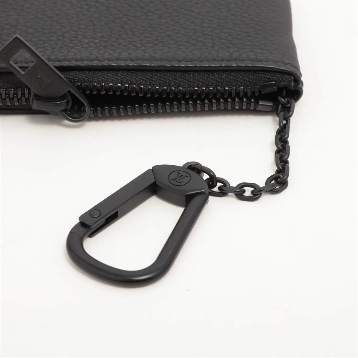 LV Aerogram Pochette Clé M81031 Serial Unknown Black Coin Case — view 7