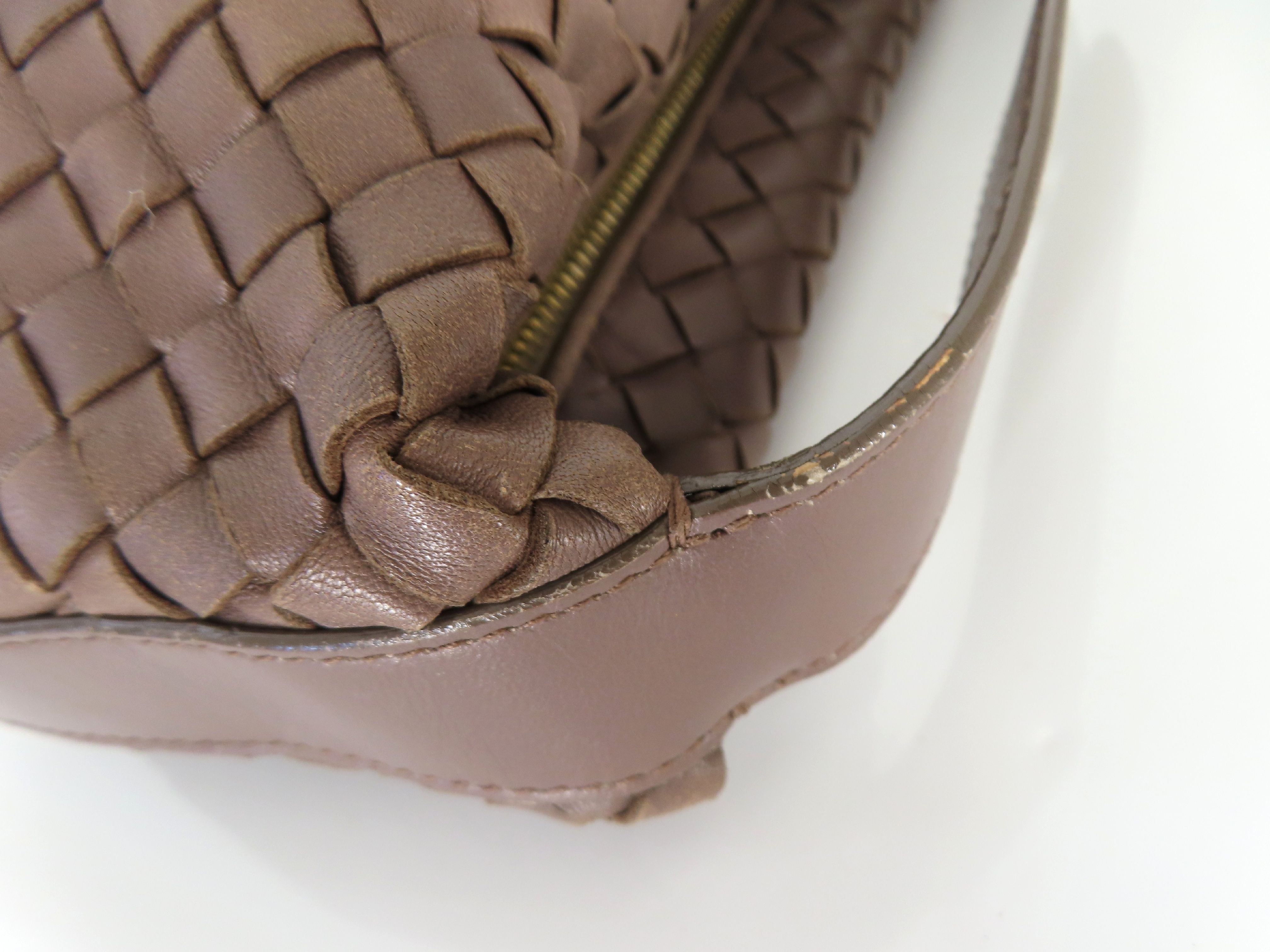 Intrecciato Handbag Accessory Brown Pouch — view 5