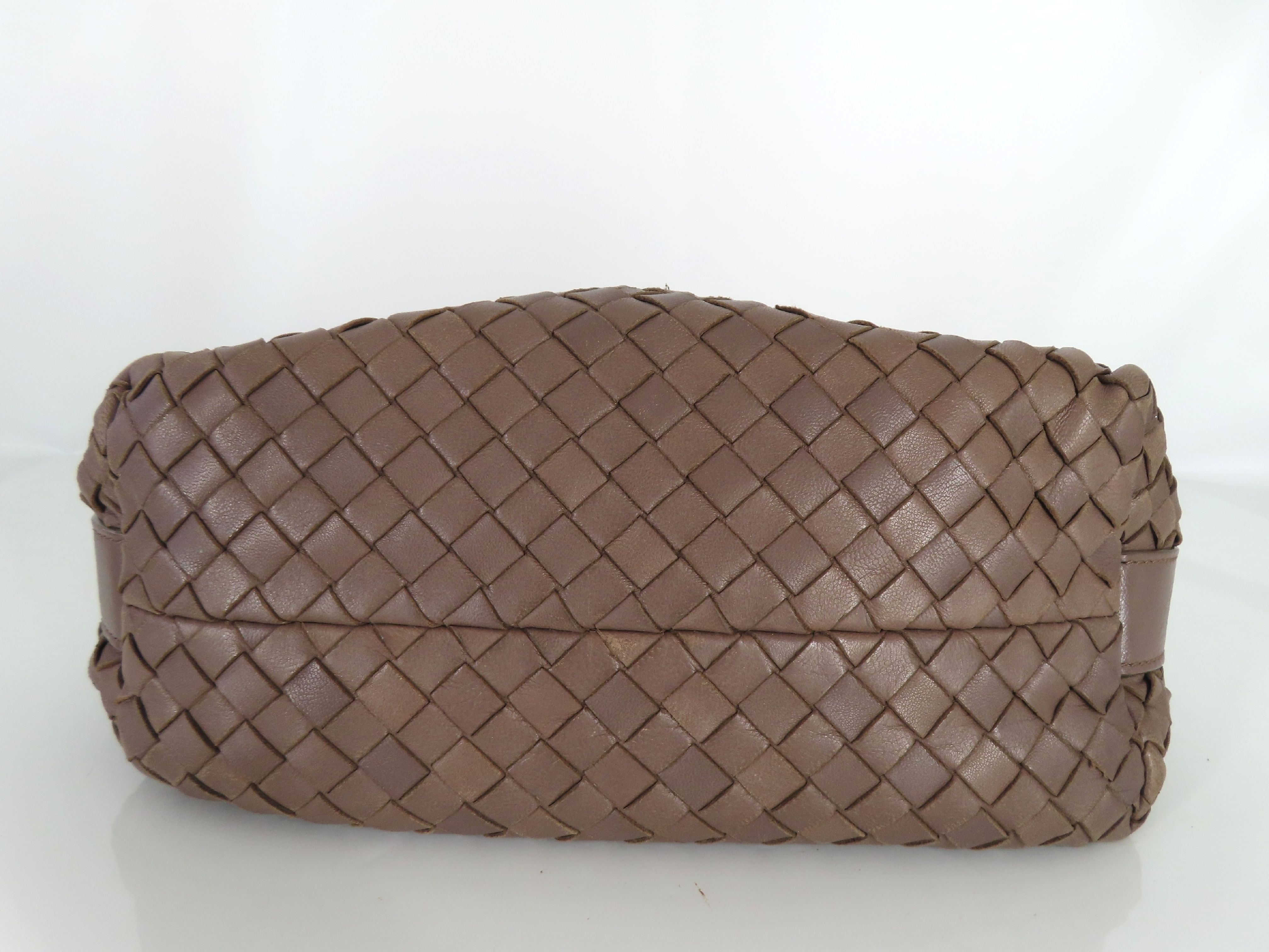 Intrecciato Handbag Accessory Brown Pouch — view 7