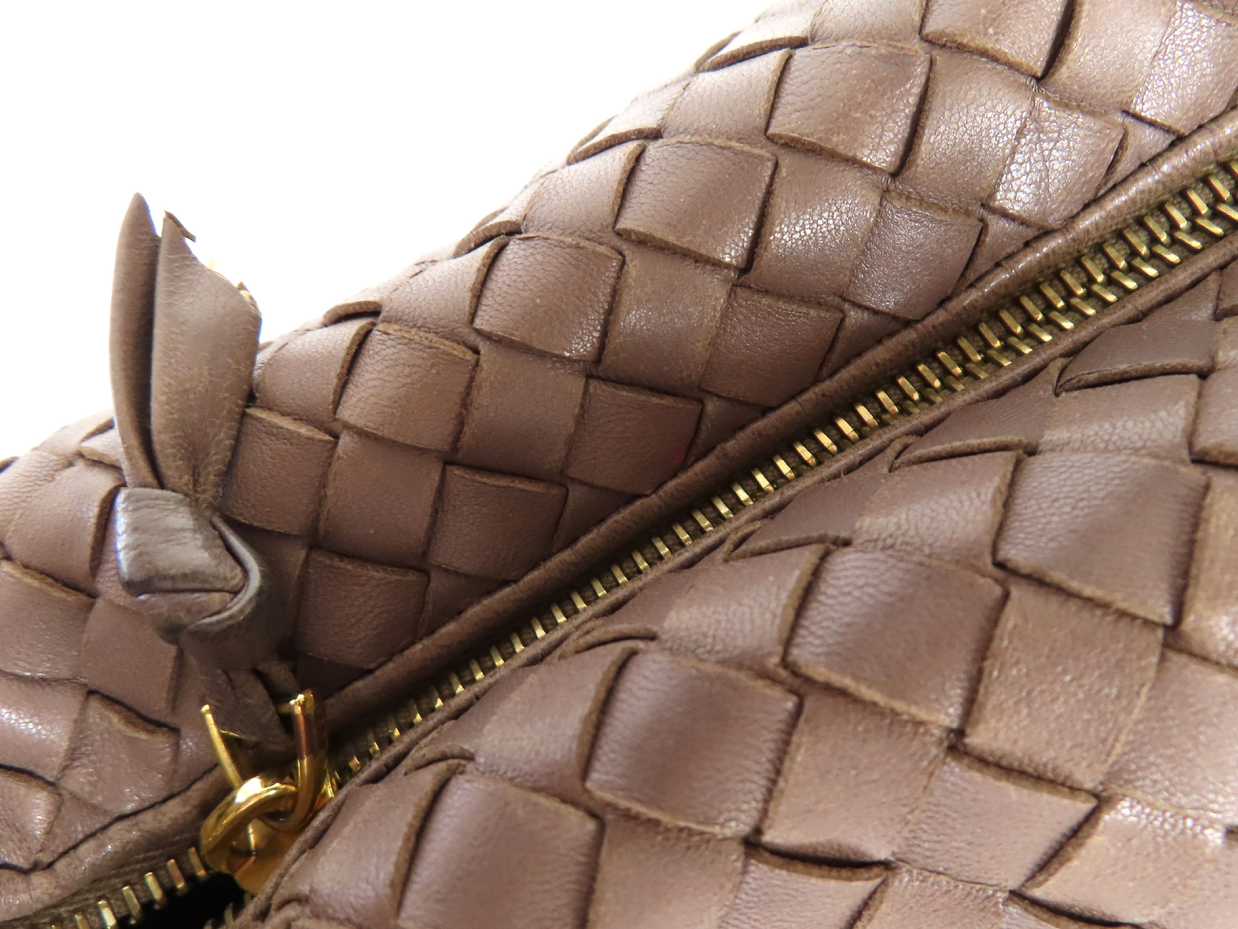 Intrecciato Handbag Accessory Brown Pouch — view 8