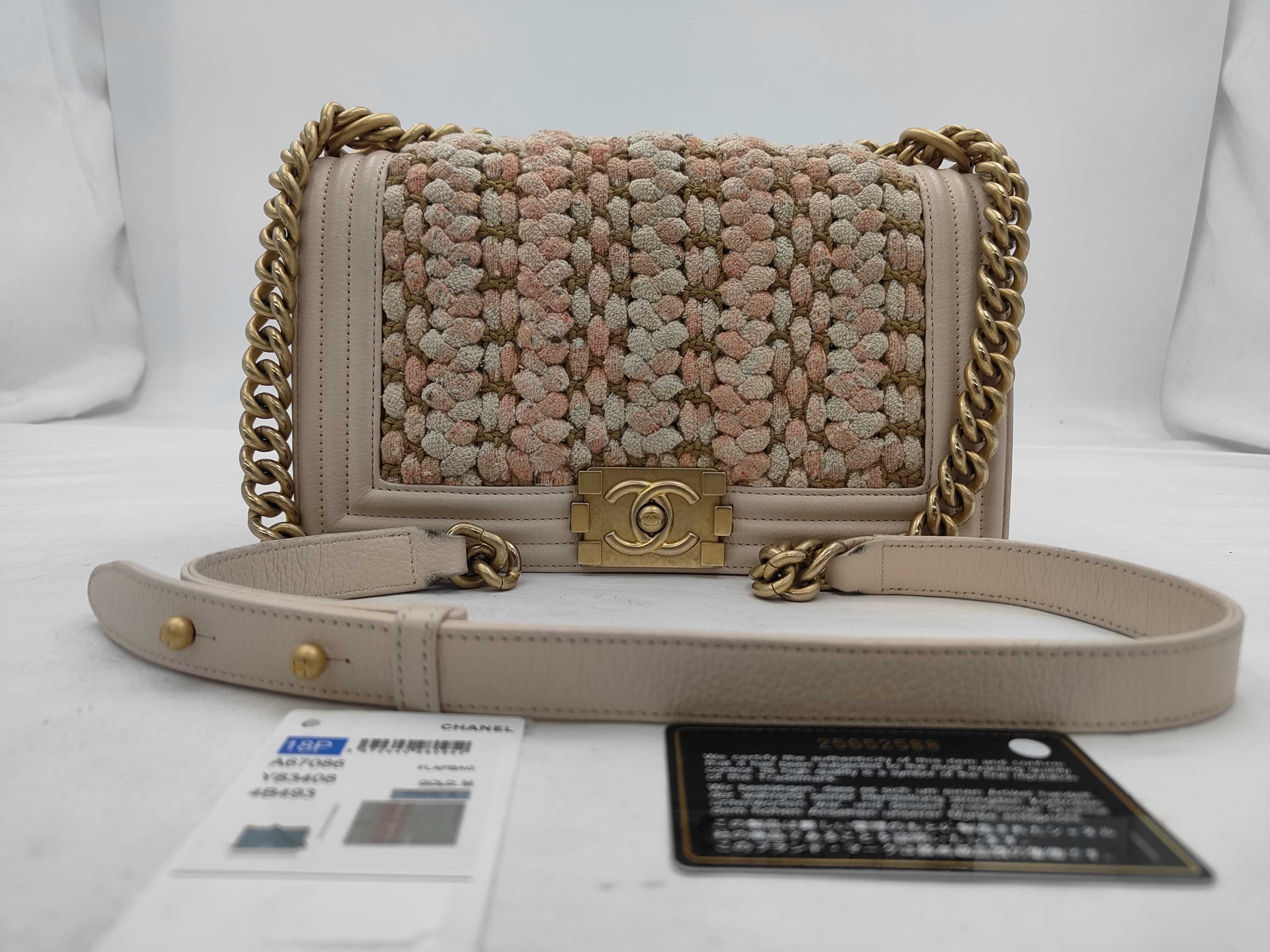 Boy Chanel Chain Shoulder Canvas Pink Shoulder Bag
