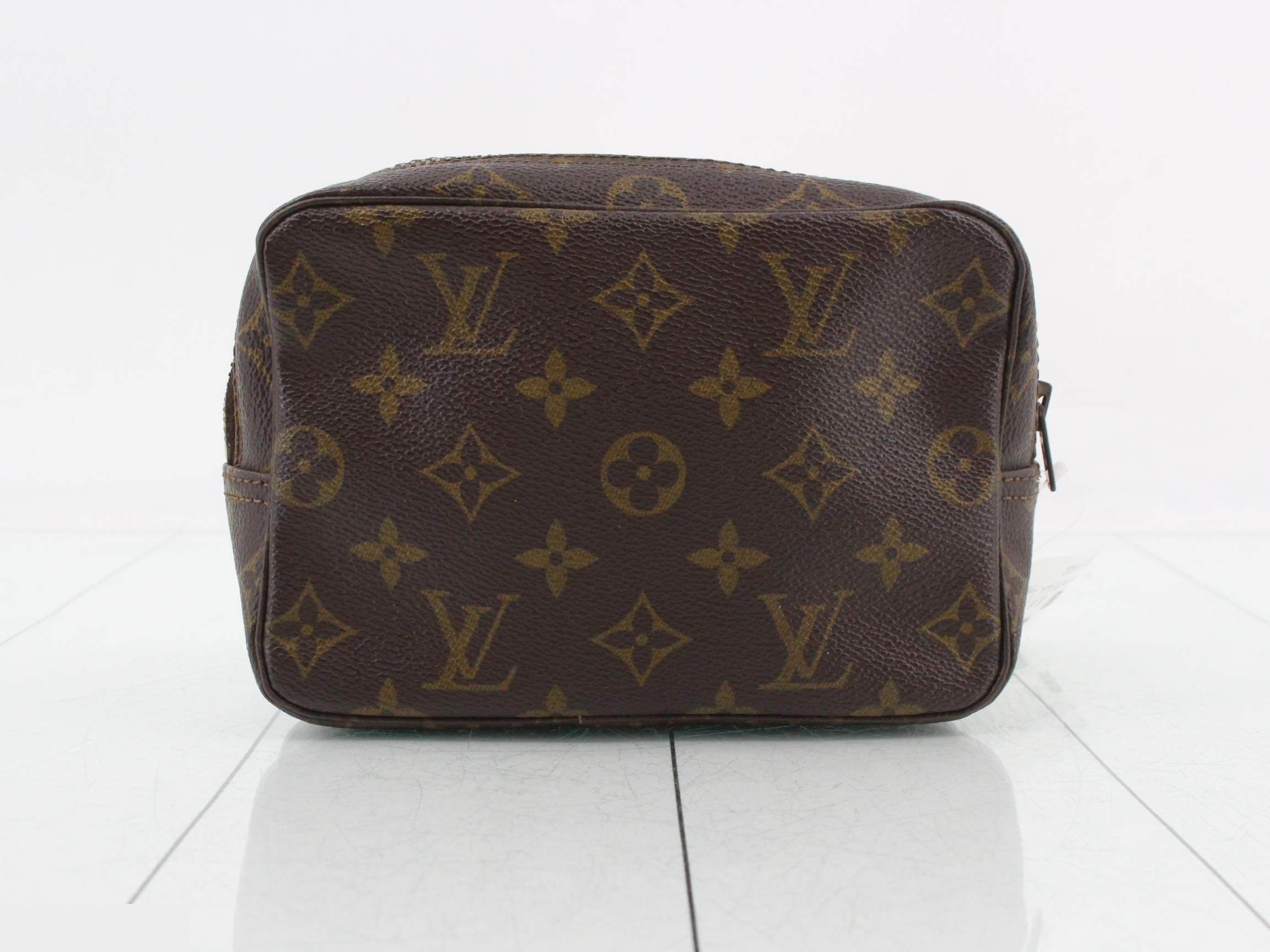 Monogram Trousseau Toilette 18 Pouch 822 — view 2