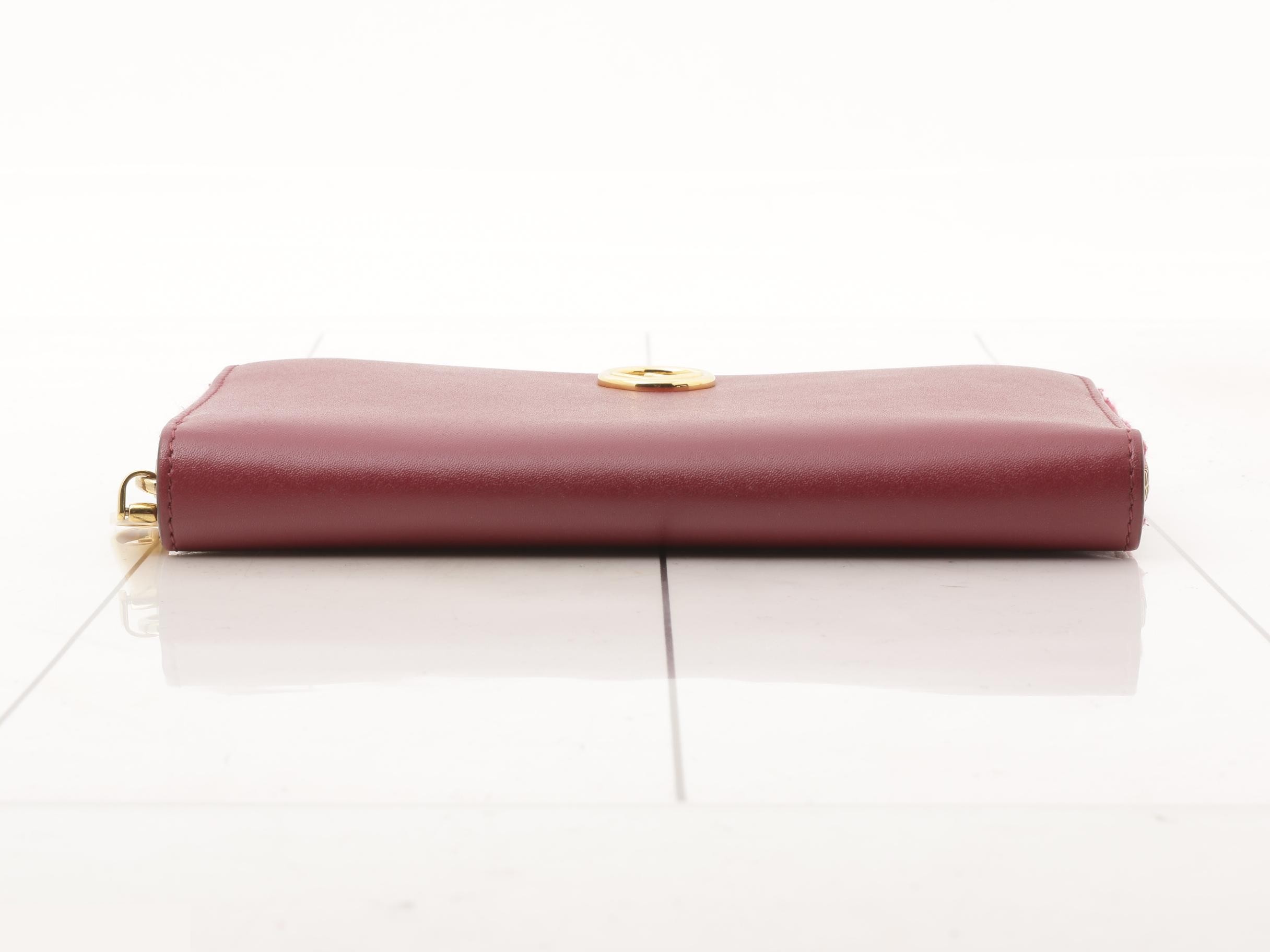 F's Leather Round Zipper Long Wallet — view 3