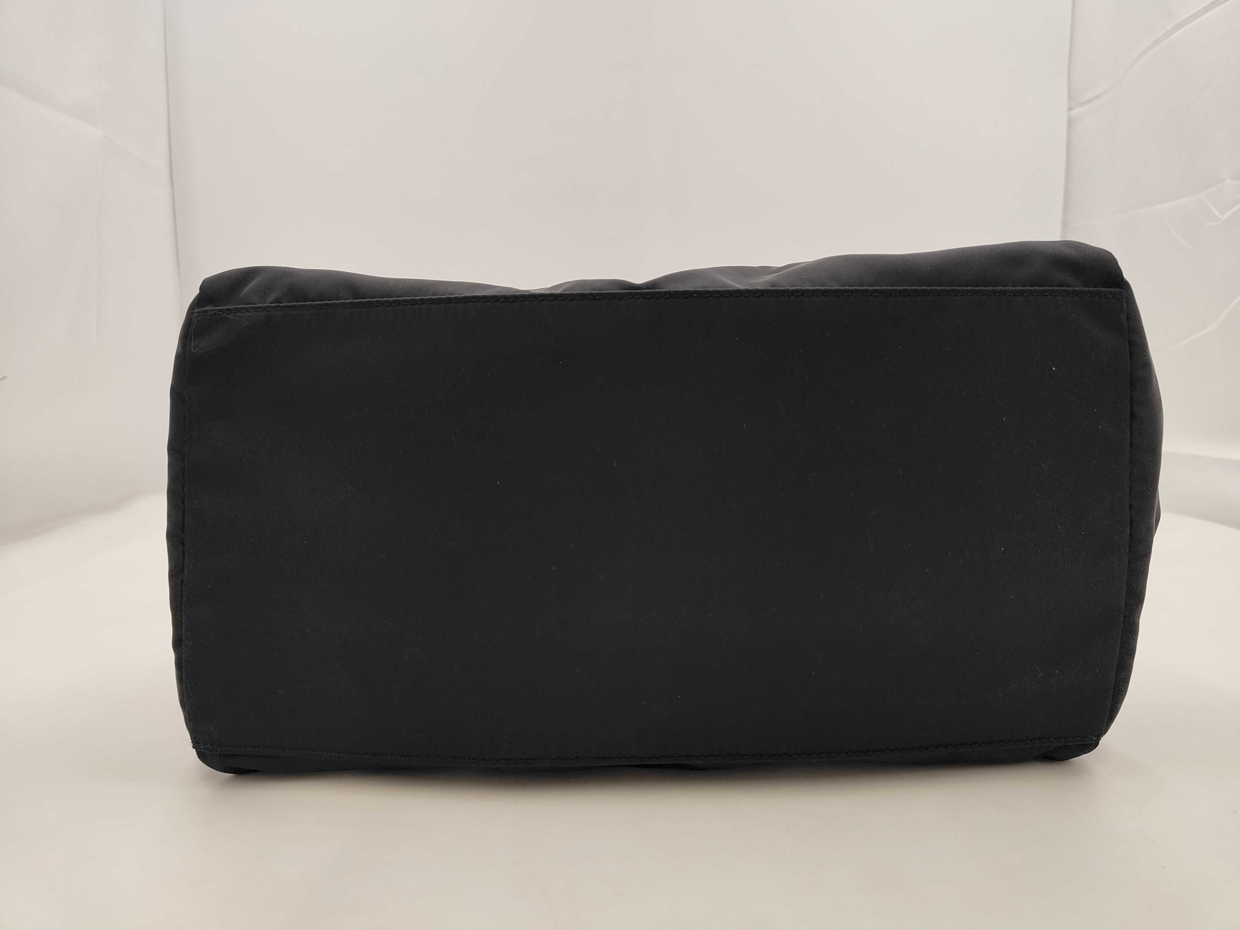 handbag — view 3