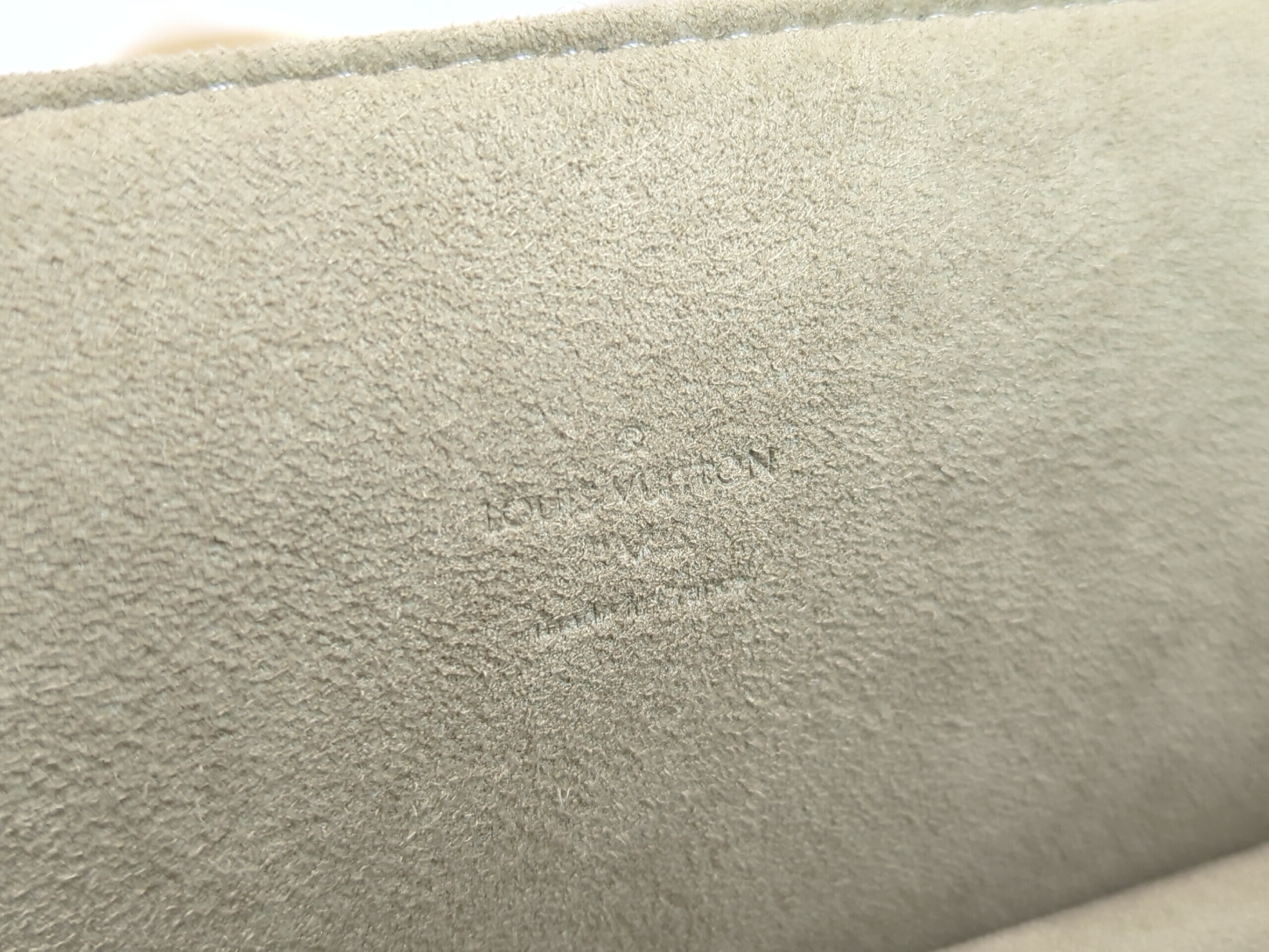 M40202 Monogram Multicolor Beverly GM Handbag — view 12