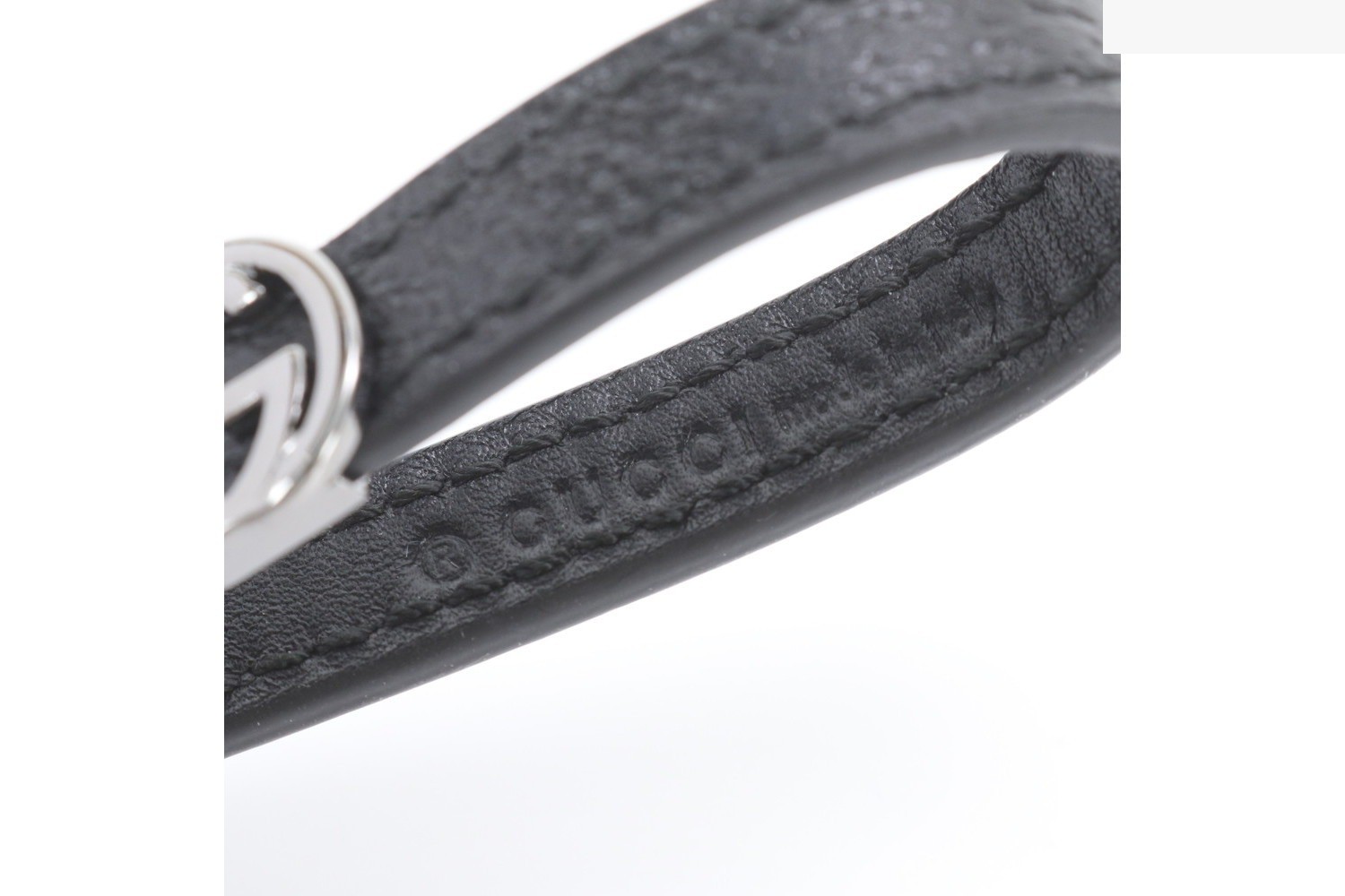 GG Interlocking G 115279 Leather Strap Charm — view 7