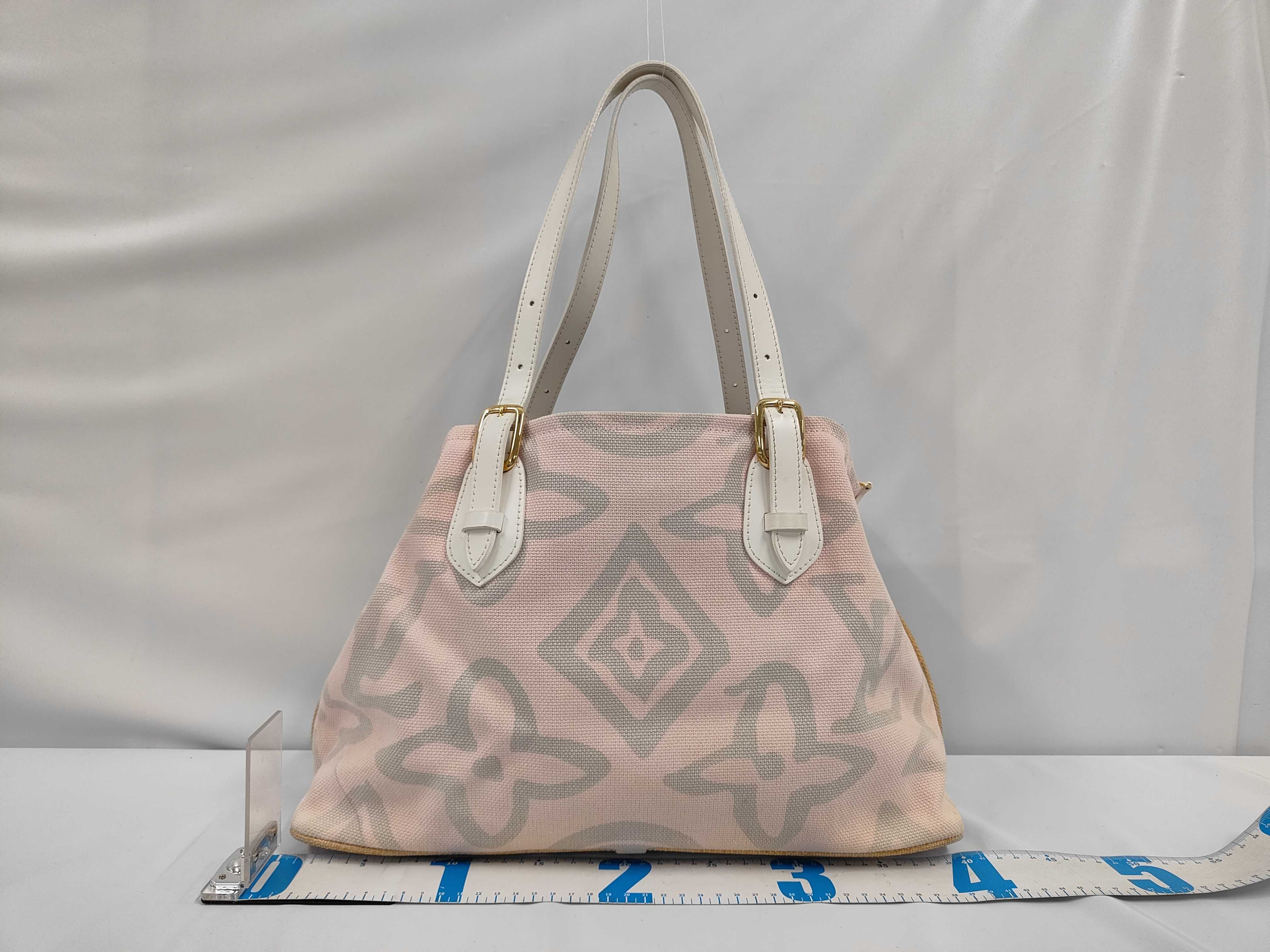 LV Taïcienne PM Tote Bag — view 2