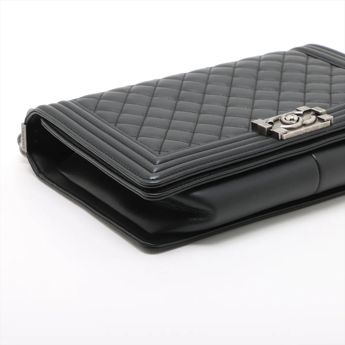 Boy Chanel 28 Large Lambskin Chain Shoulder Bag Black Gunmetal Hardware 20376286 20th Series A92193 — view 4