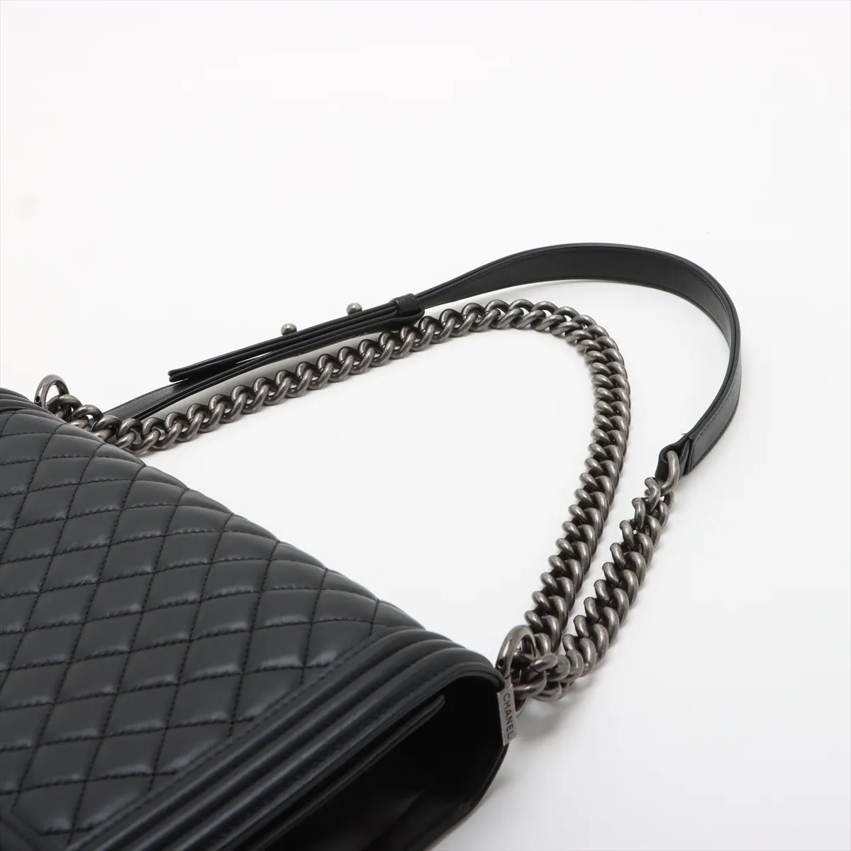 Boy Chanel 28 Large Lambskin Chain Shoulder Bag Black Gunmetal Hardware 20376286 20th Series A92193 — view 5