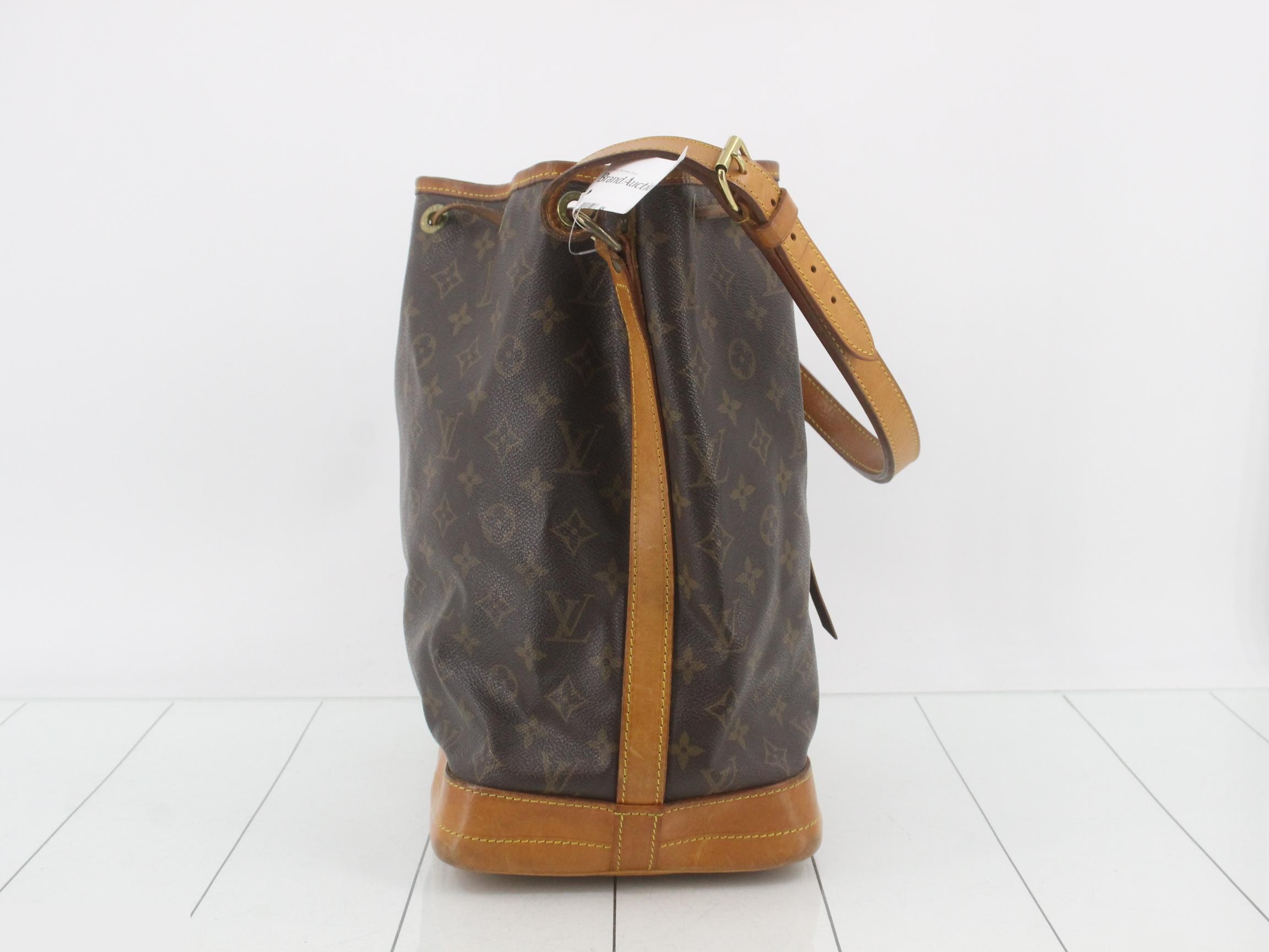 Monogram Noé — view 4