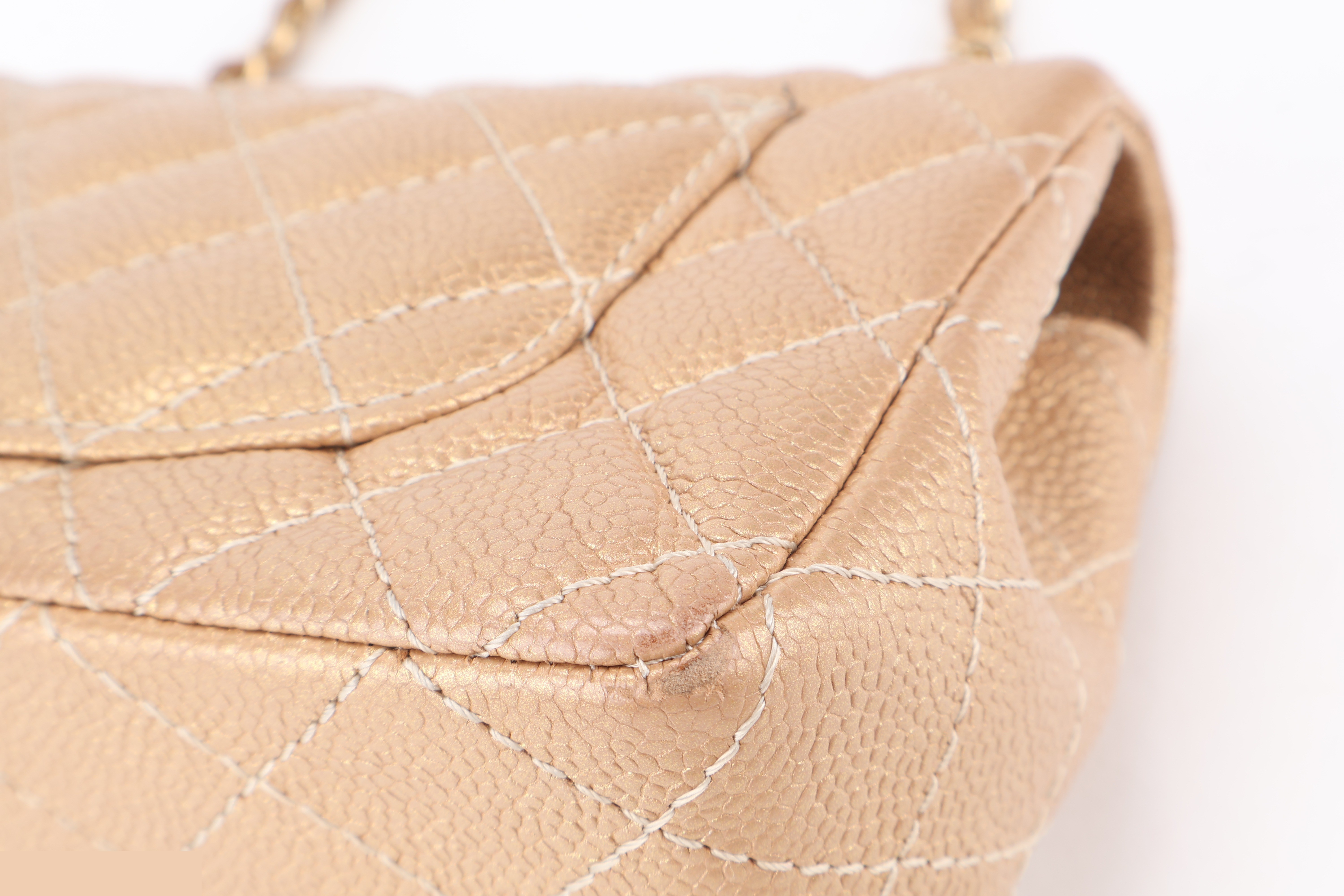 CLASSIC FLAP MINI IRIDESCENT GOLD CAVIAR — view 5