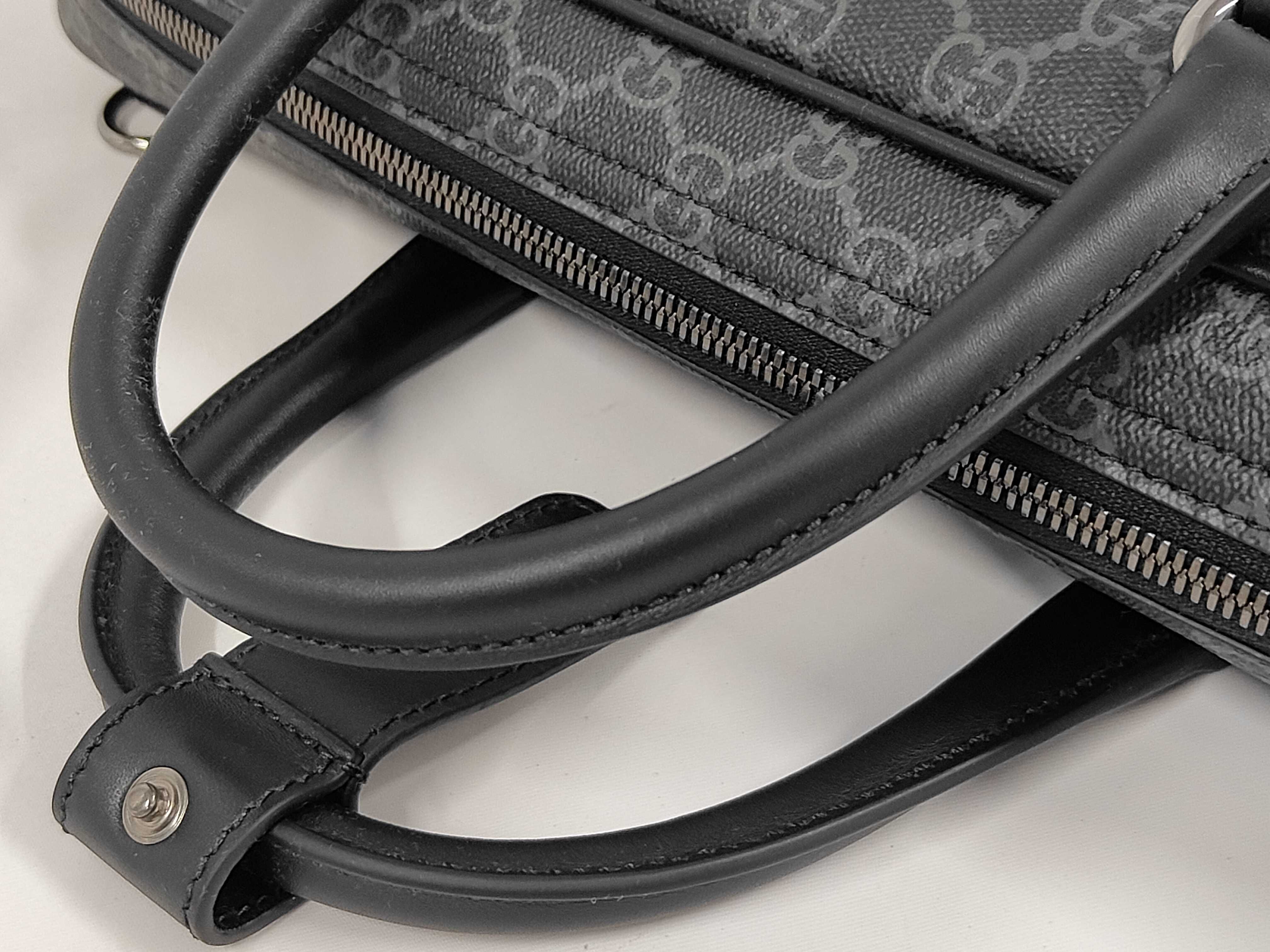 Unused Briefcase GG Supreme with Strap Bag — view 5