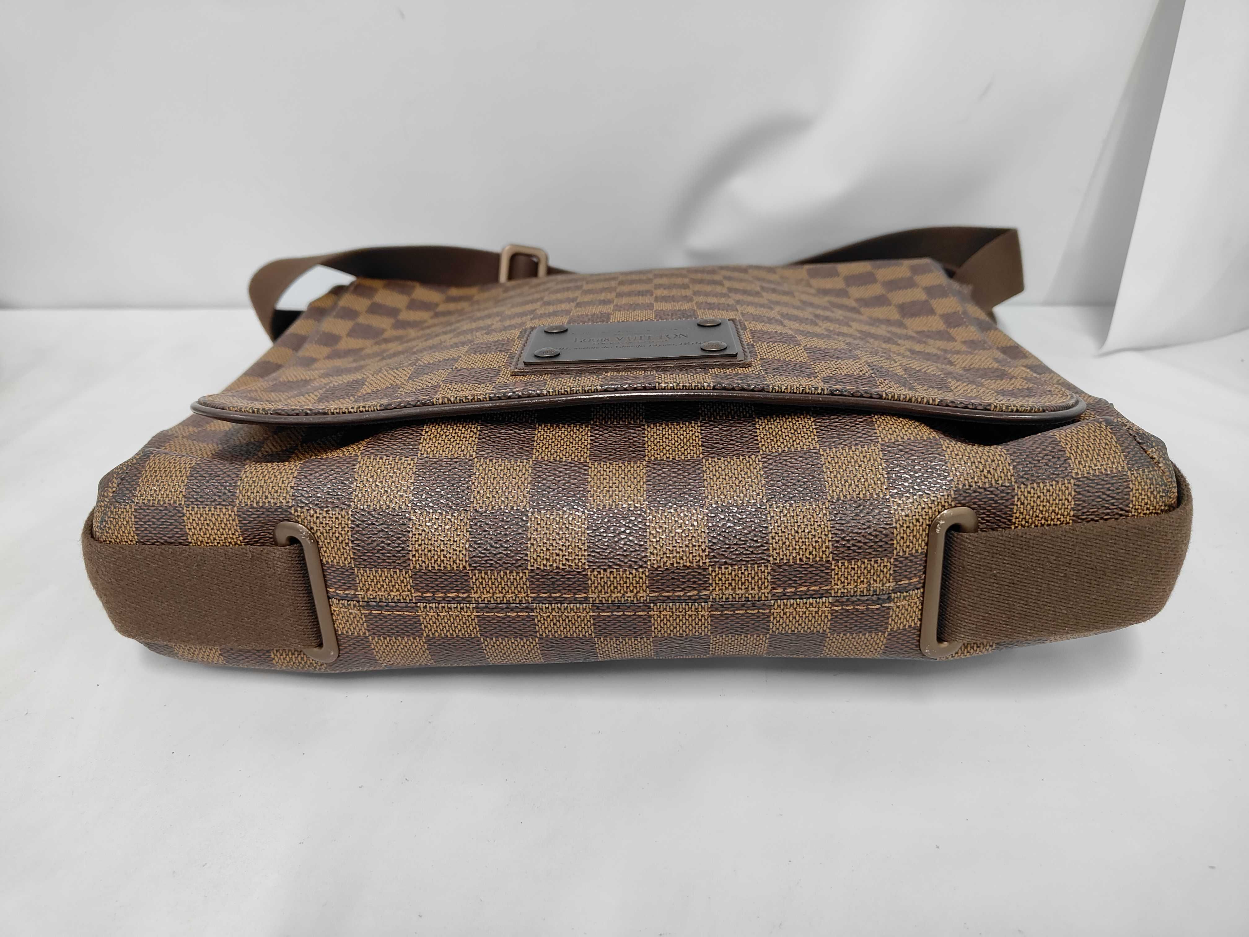 LV Damier Brooklyn Bag — view 3