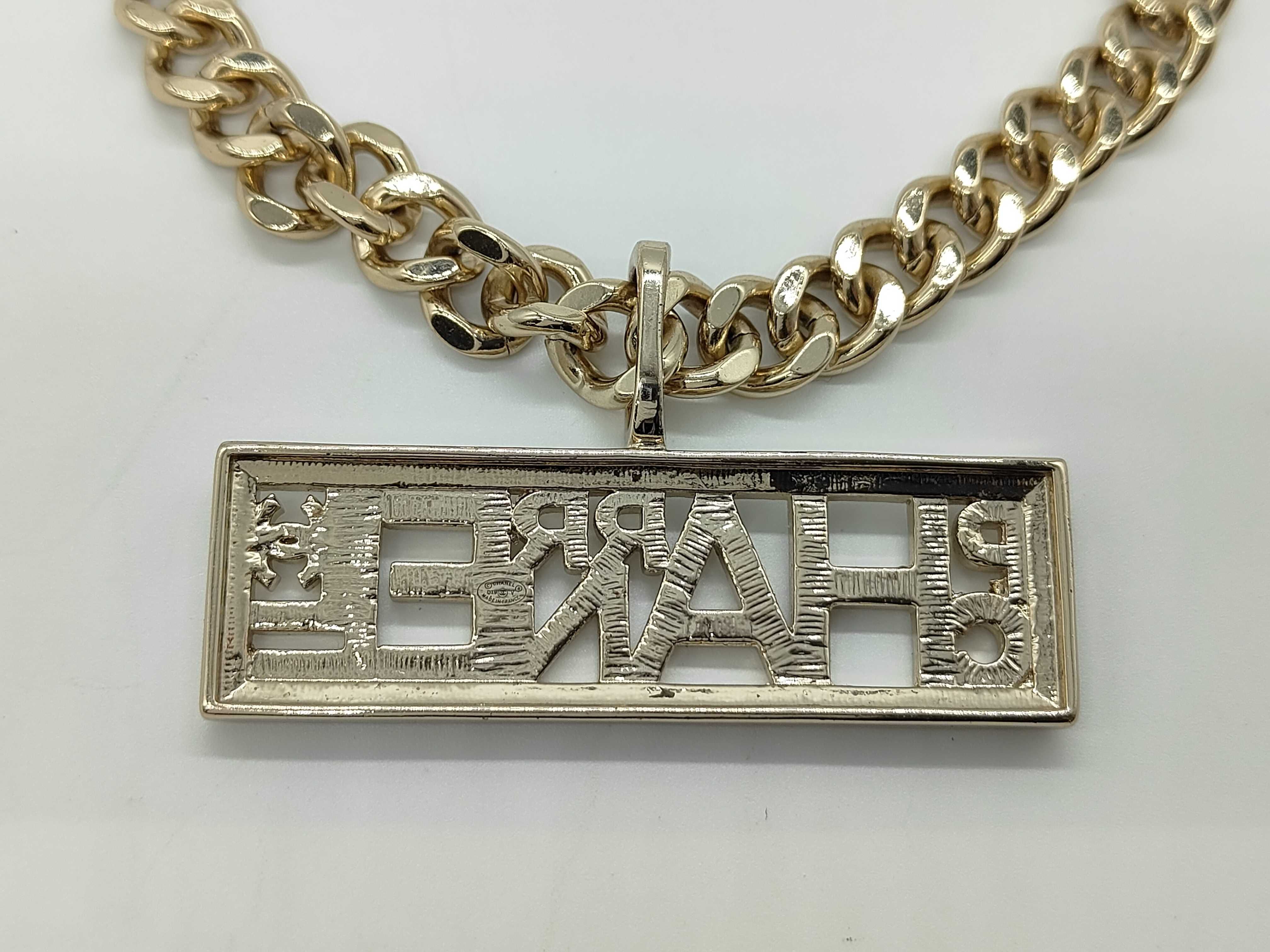 Plate Necklace Rhinestone Coco Mark Necklace — view 2