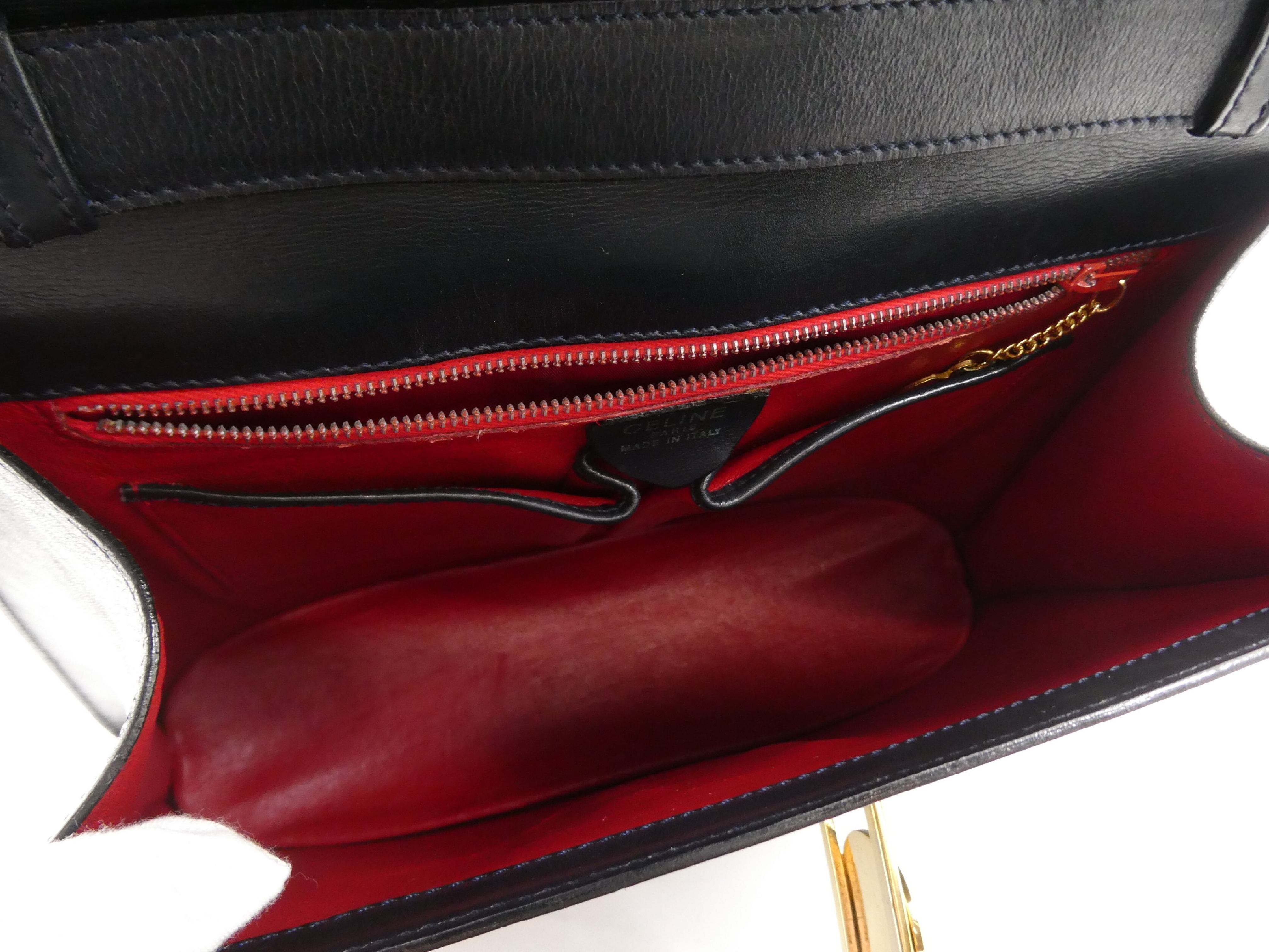 logo hardware leather shoulder bag — view 7