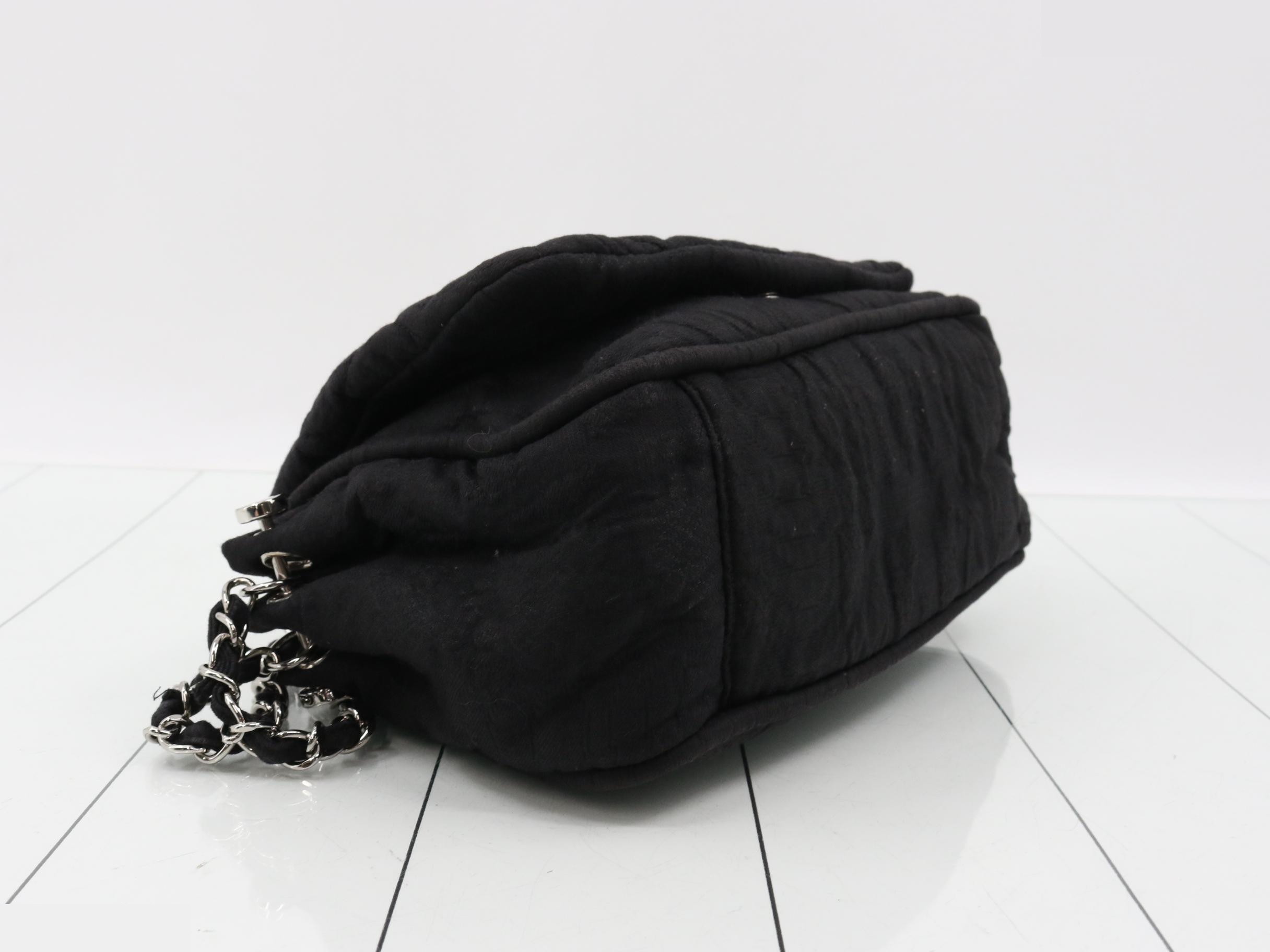 Bubble quilted Chanel Coco mark chain shoulder bag, item number 12. — view 5