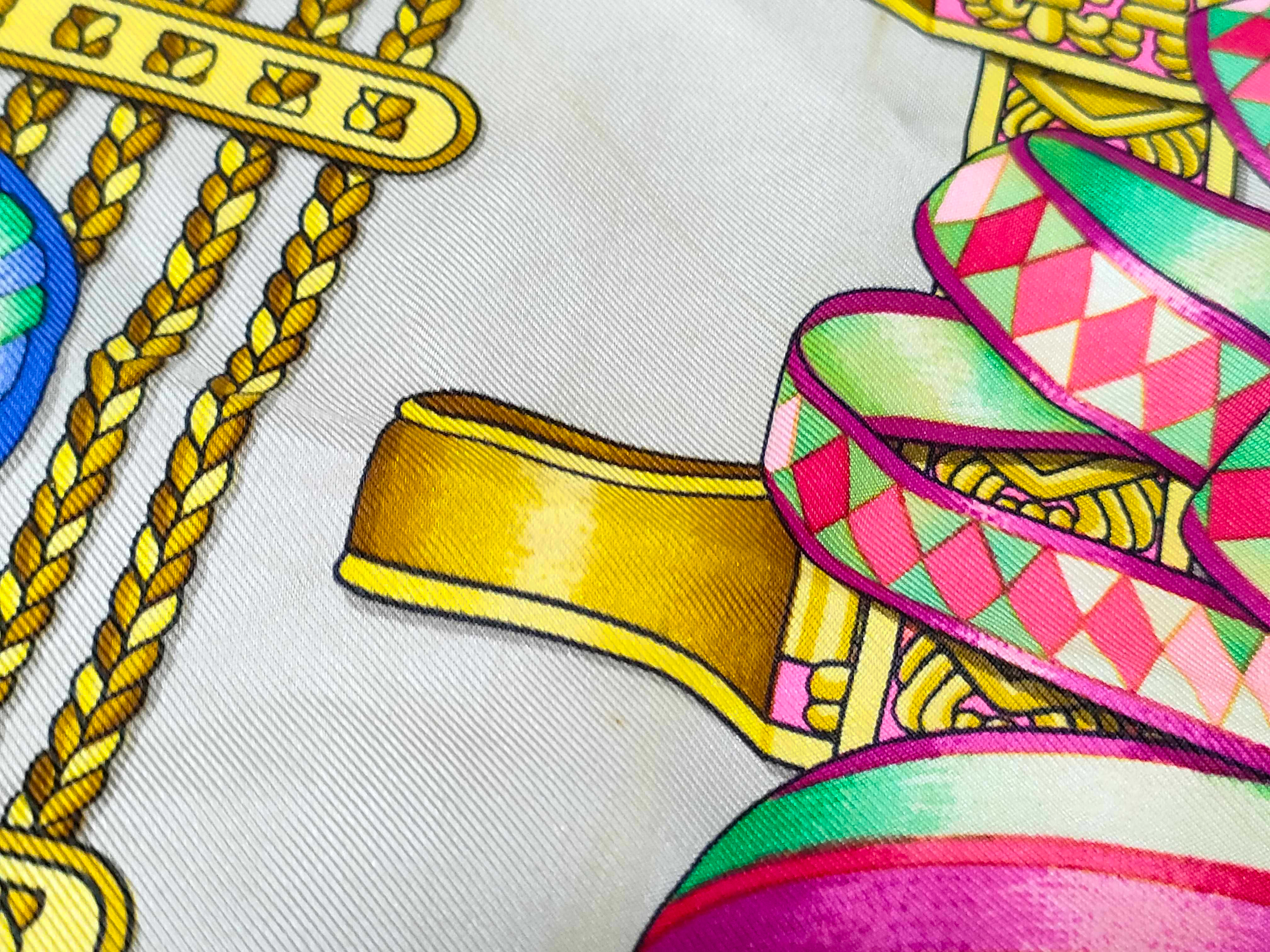 Carre 90 LES RUBANS DU CHEVAL (Horse Ribbon Decoration) Other Accessories — view 8