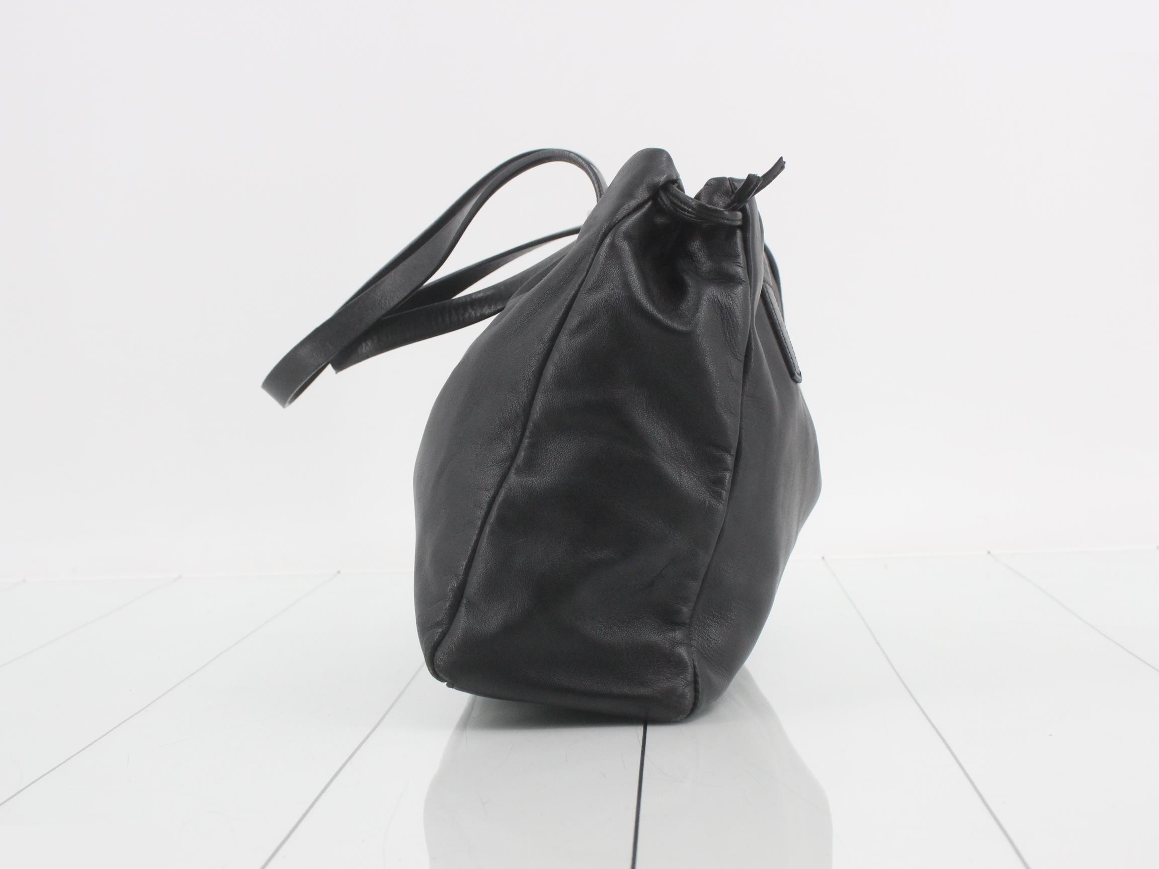 Other lines: Bags & Shoulder Bags - Anagram Leather - Black — view 3