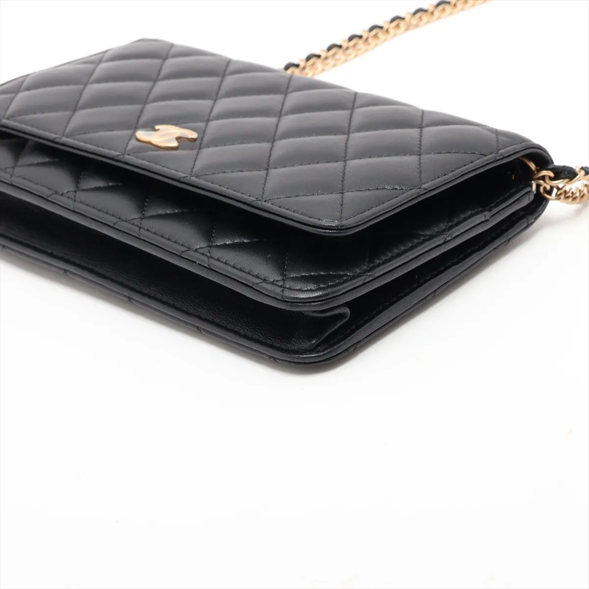 Matelassé Lambskin Chain Wallet, Black with Gold Hardware, AXJ7H8JE, Random Plate — view 3