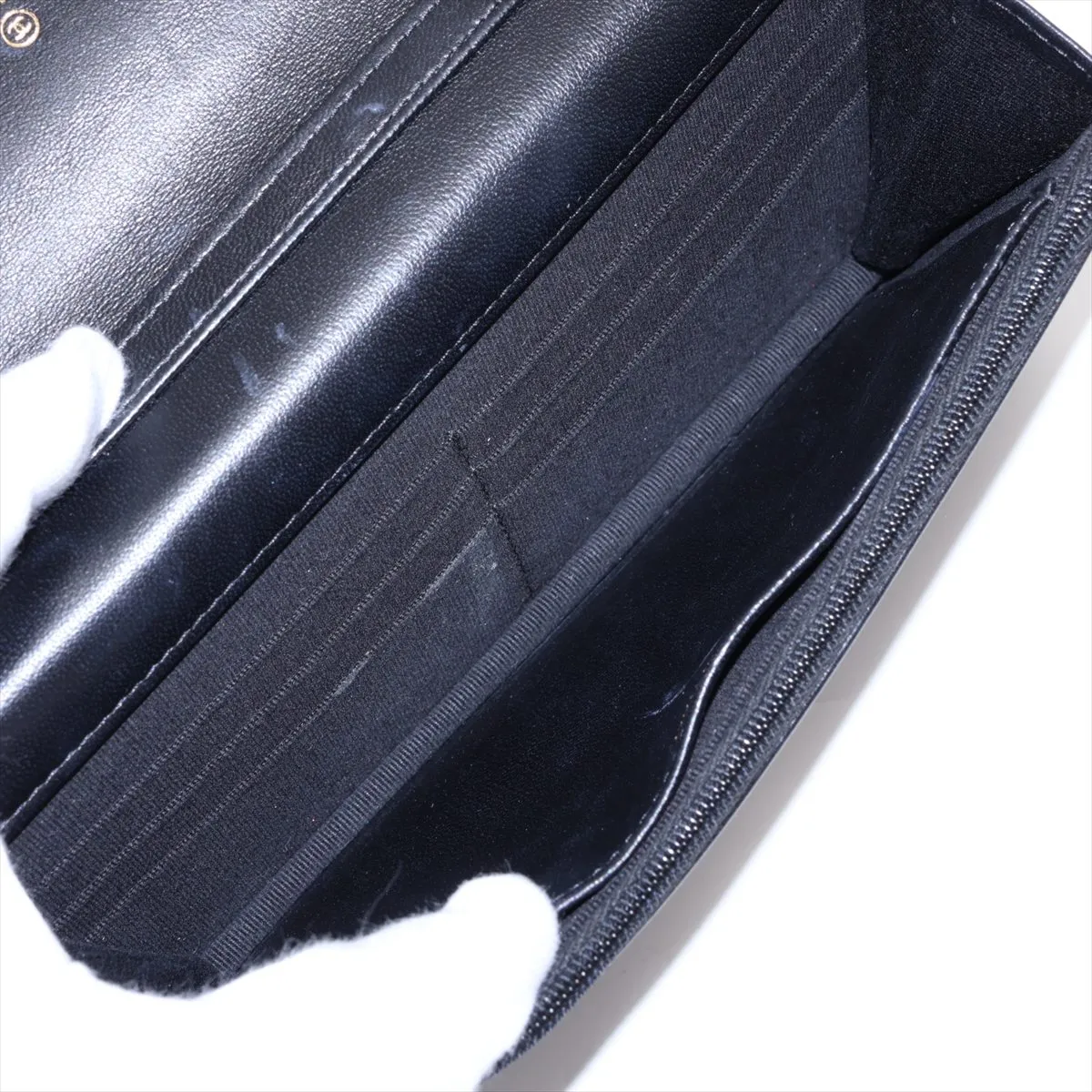 Matelassé Lambskin Chain Wallet, Black with Gold Hardware, AXJ7H8JE, Random Plate — view 6
