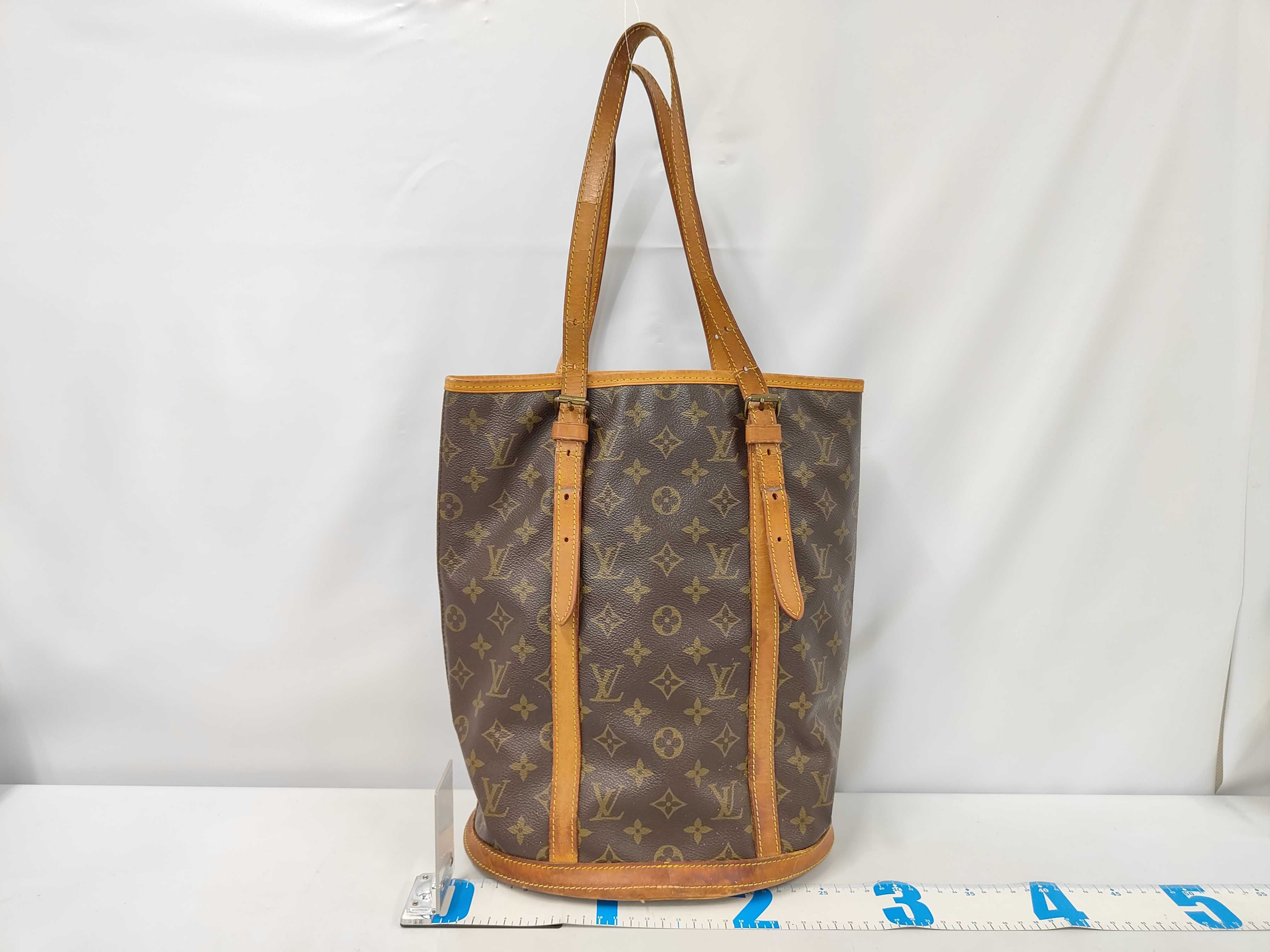 M42236 Monogram Bucket GM Tote Bag — view 2