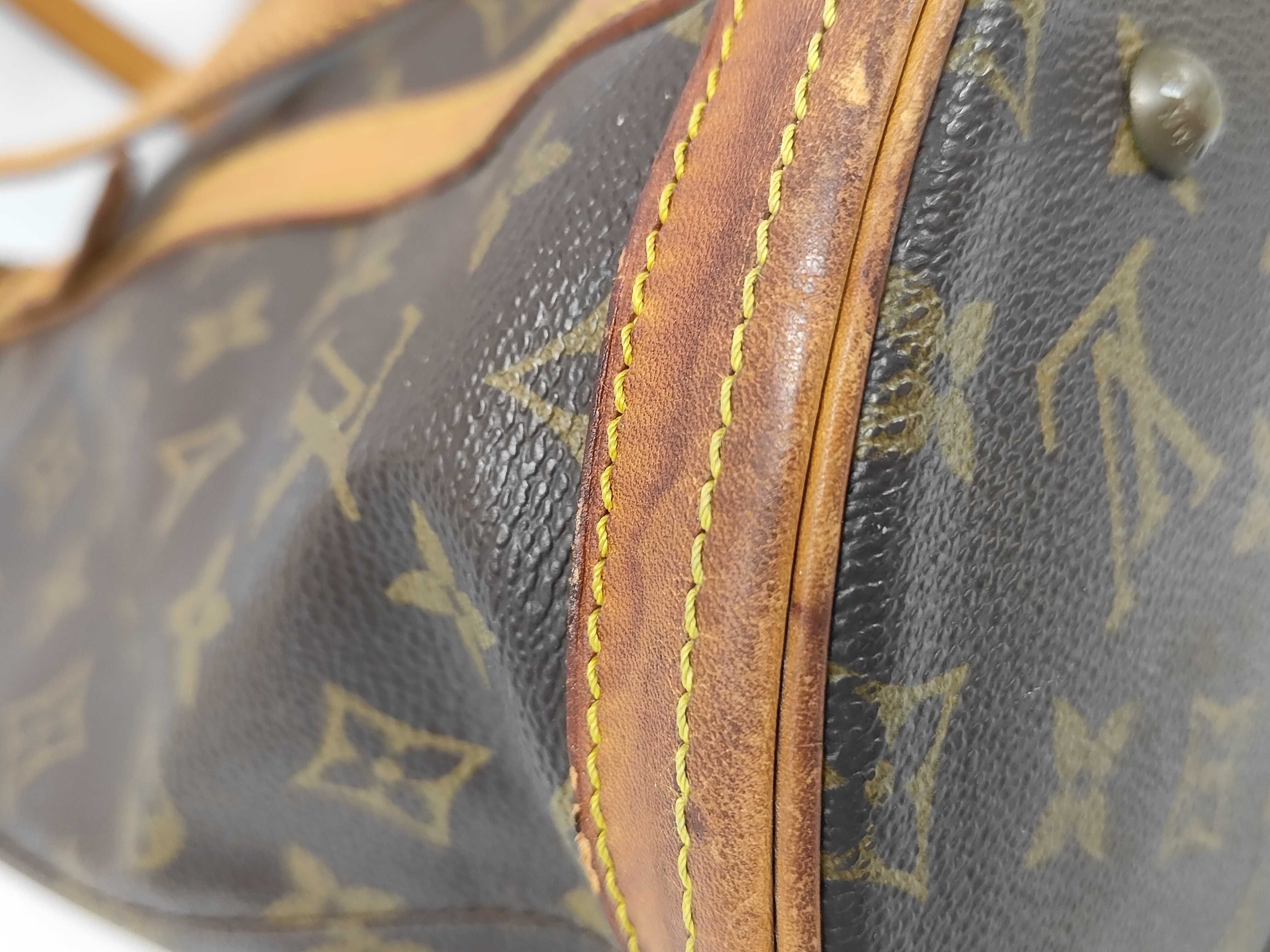 M42236 Monogram Bucket GM Tote Bag — view 4