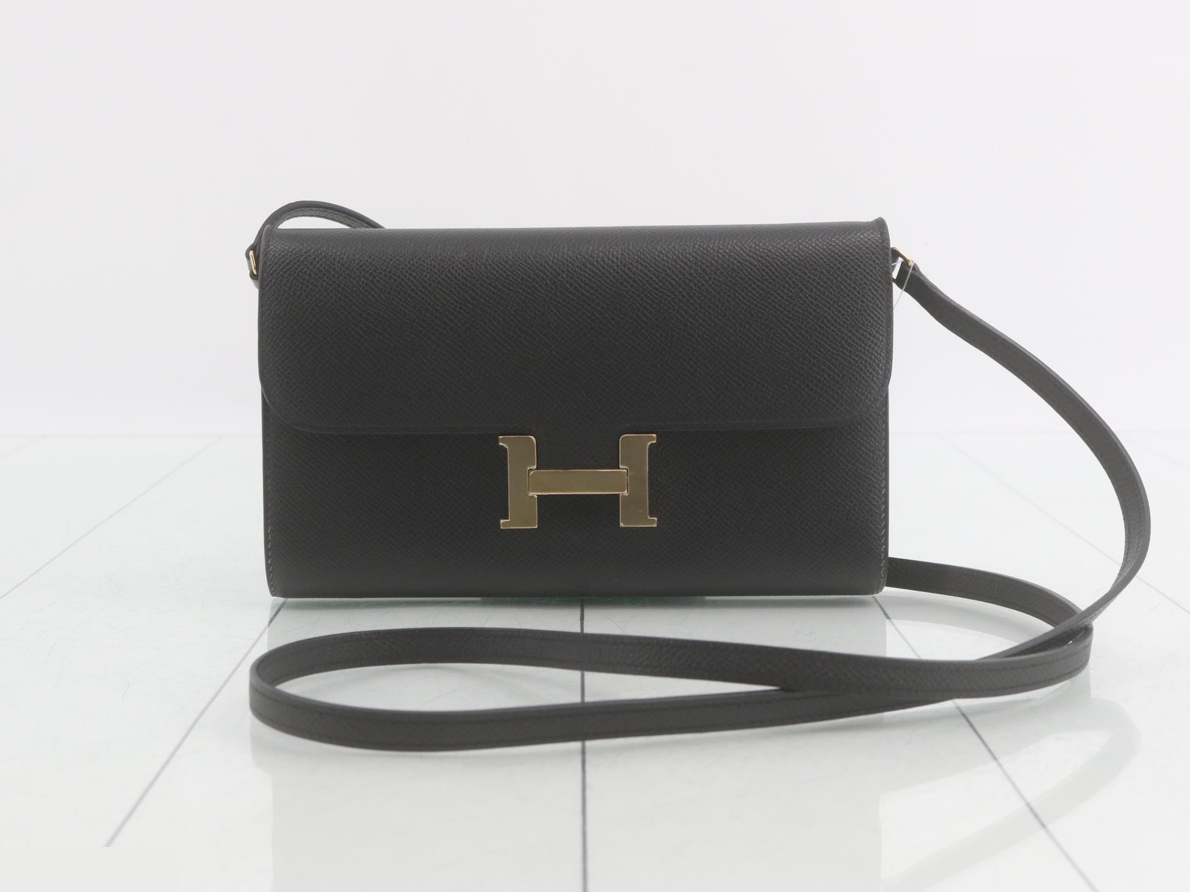 Constance To Go Leather Shoulder Wallet, Y Stamp, Black