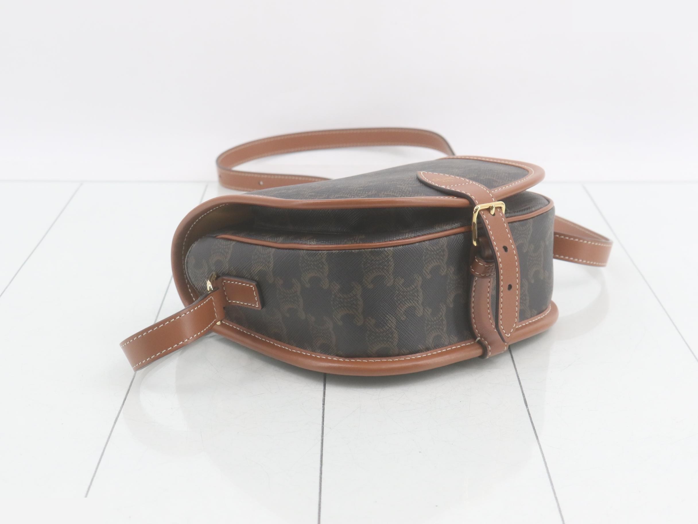 Triomphe Shoulder Bag — view 5