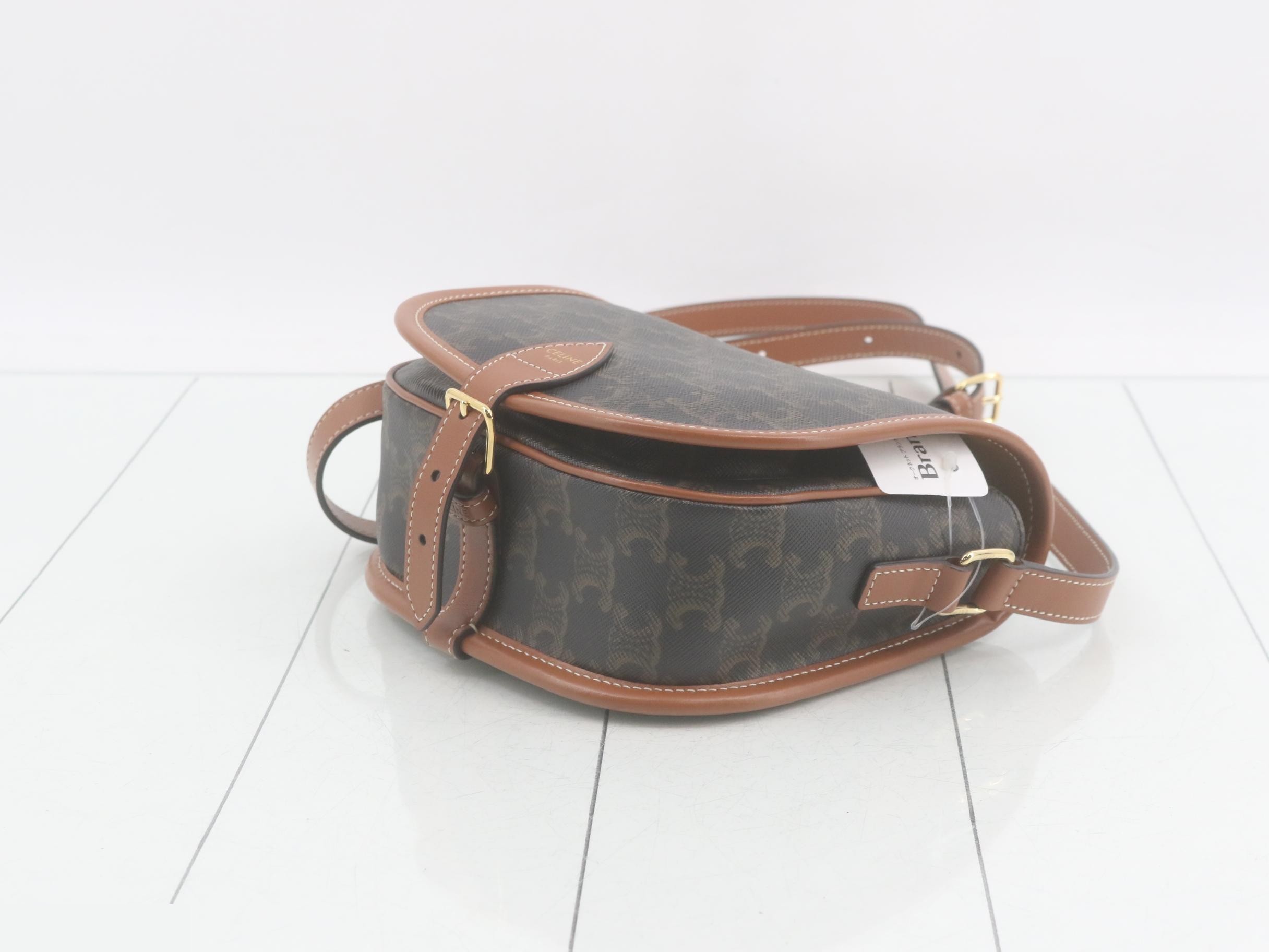 Triomphe Shoulder Bag — view 6