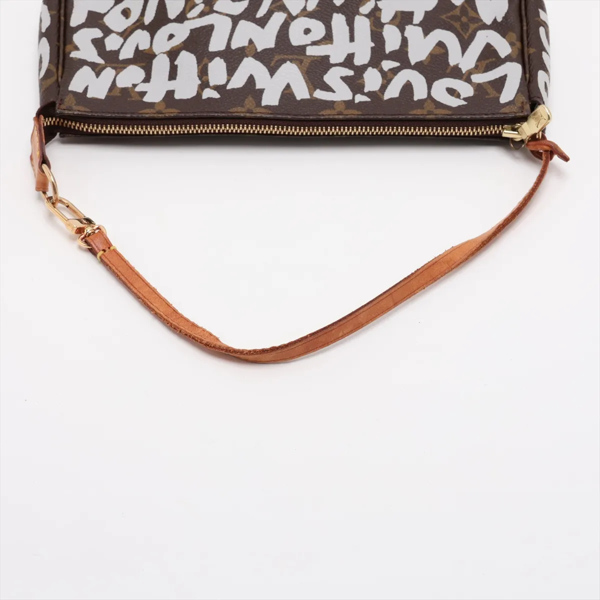 Monogram Graffiti Pochette Accessoires M92193 AR0051 Brown — view 5