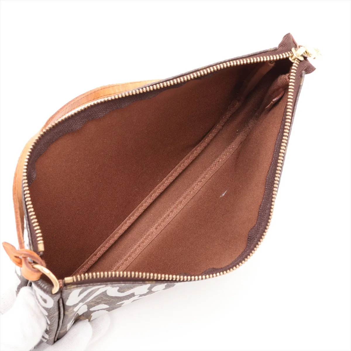 Monogram Graffiti Pochette Accessoires M92193 AR0051 Brown — view 7