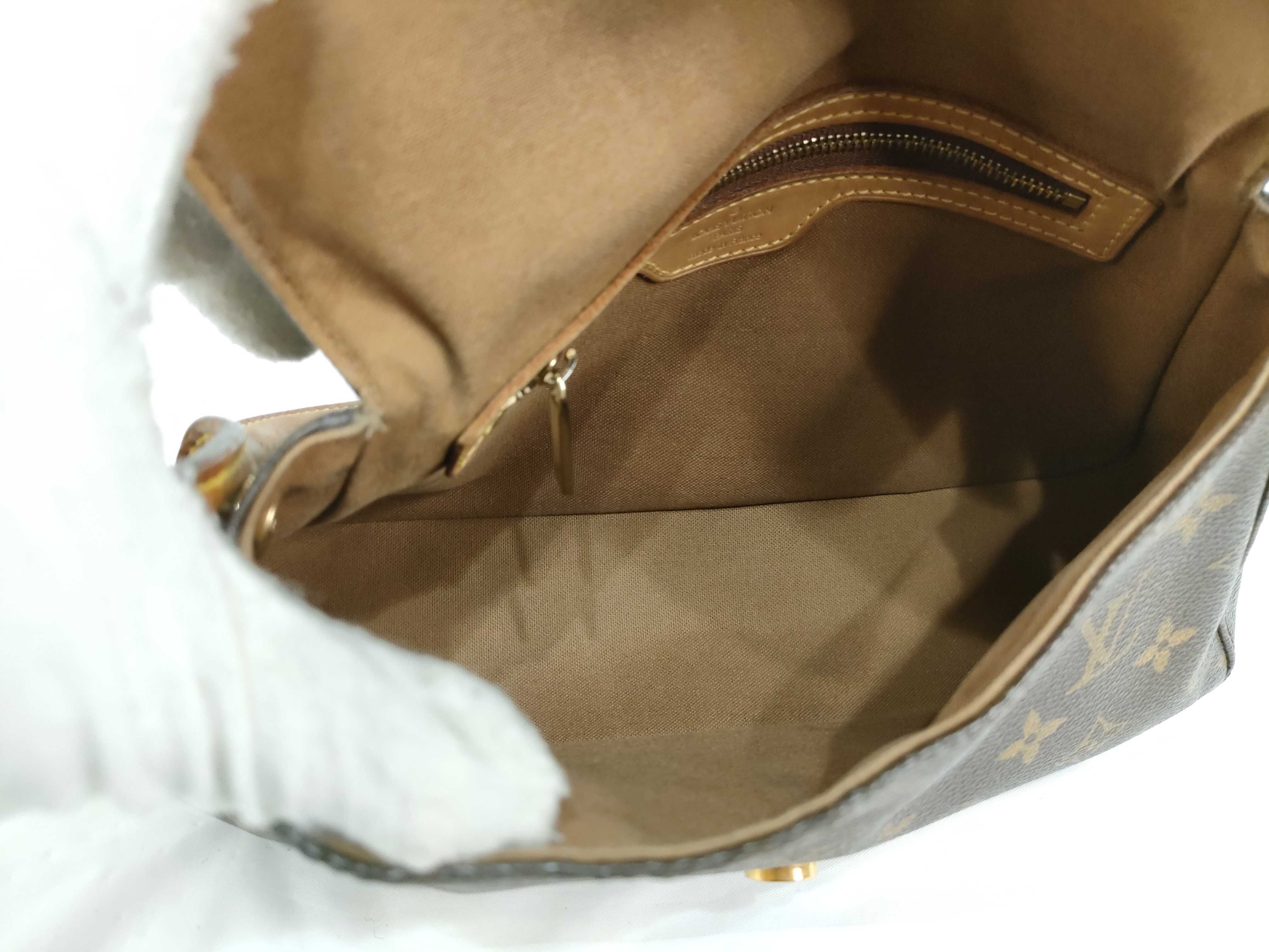 Monogram Louis Vuitton Monogram Mini Looping M51147 Handbag — view 11