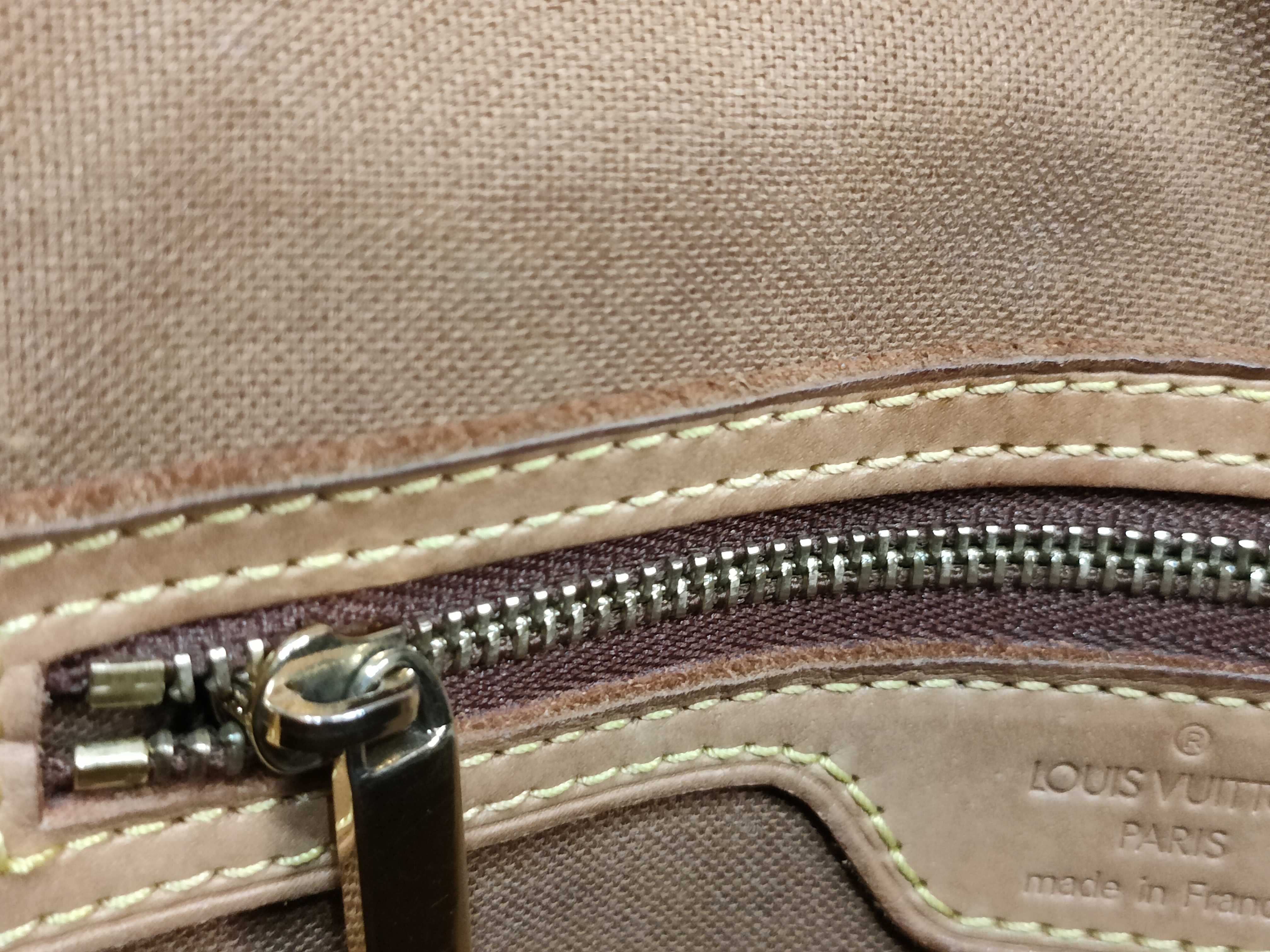 Monogram Louis Vuitton Monogram Mini Looping M51147 Handbag — view 14