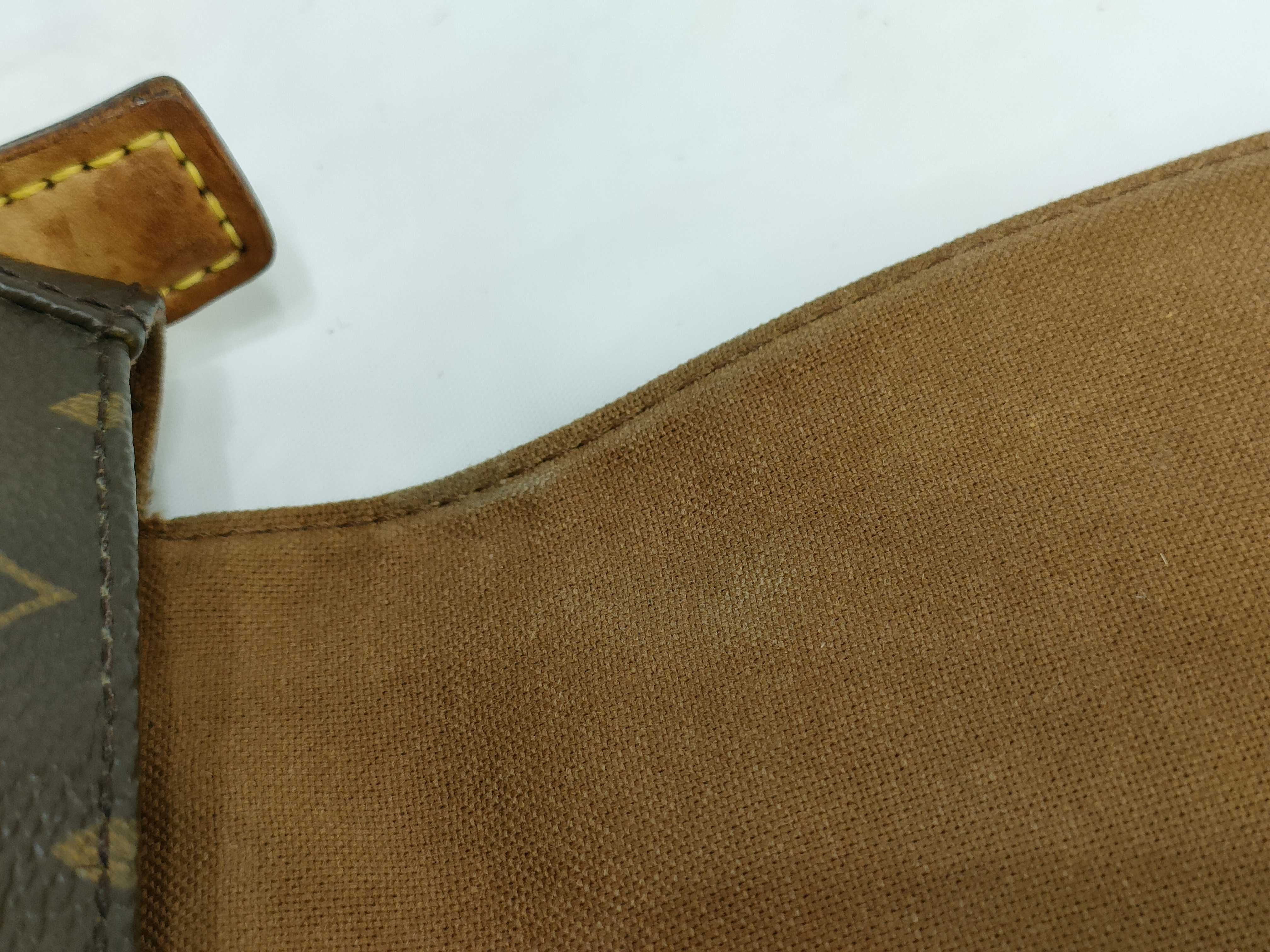 Monogram Louis Vuitton Monogram Mini Looping M51147 Handbag — view 10