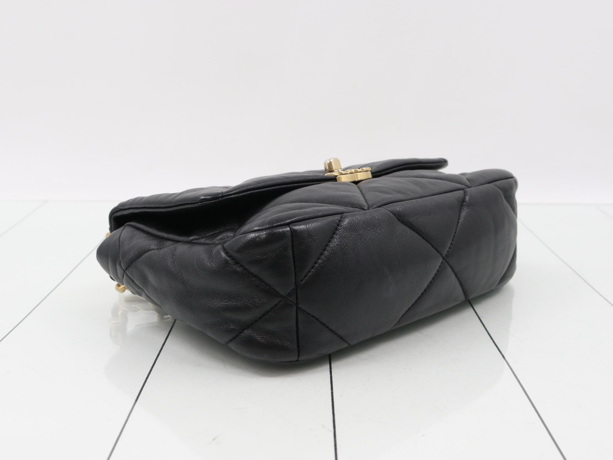19. Lambskin Shoulder Bag, Matelassé, Black — view 5