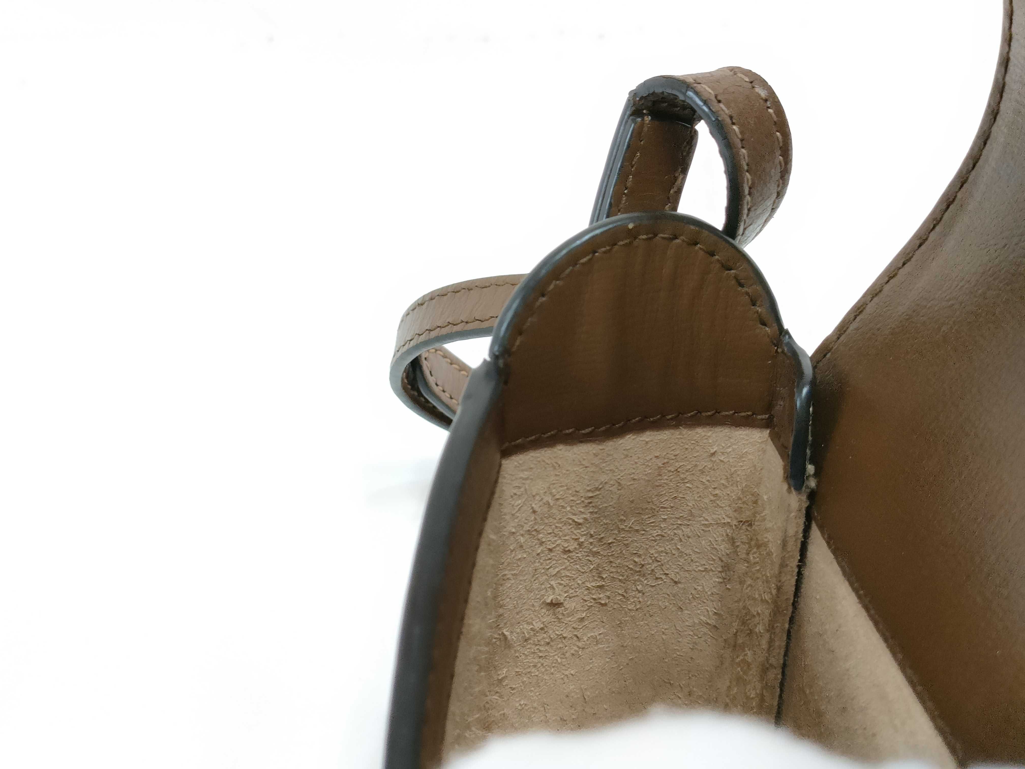GG Canvas Horsebit Shoulder Bag — view 14