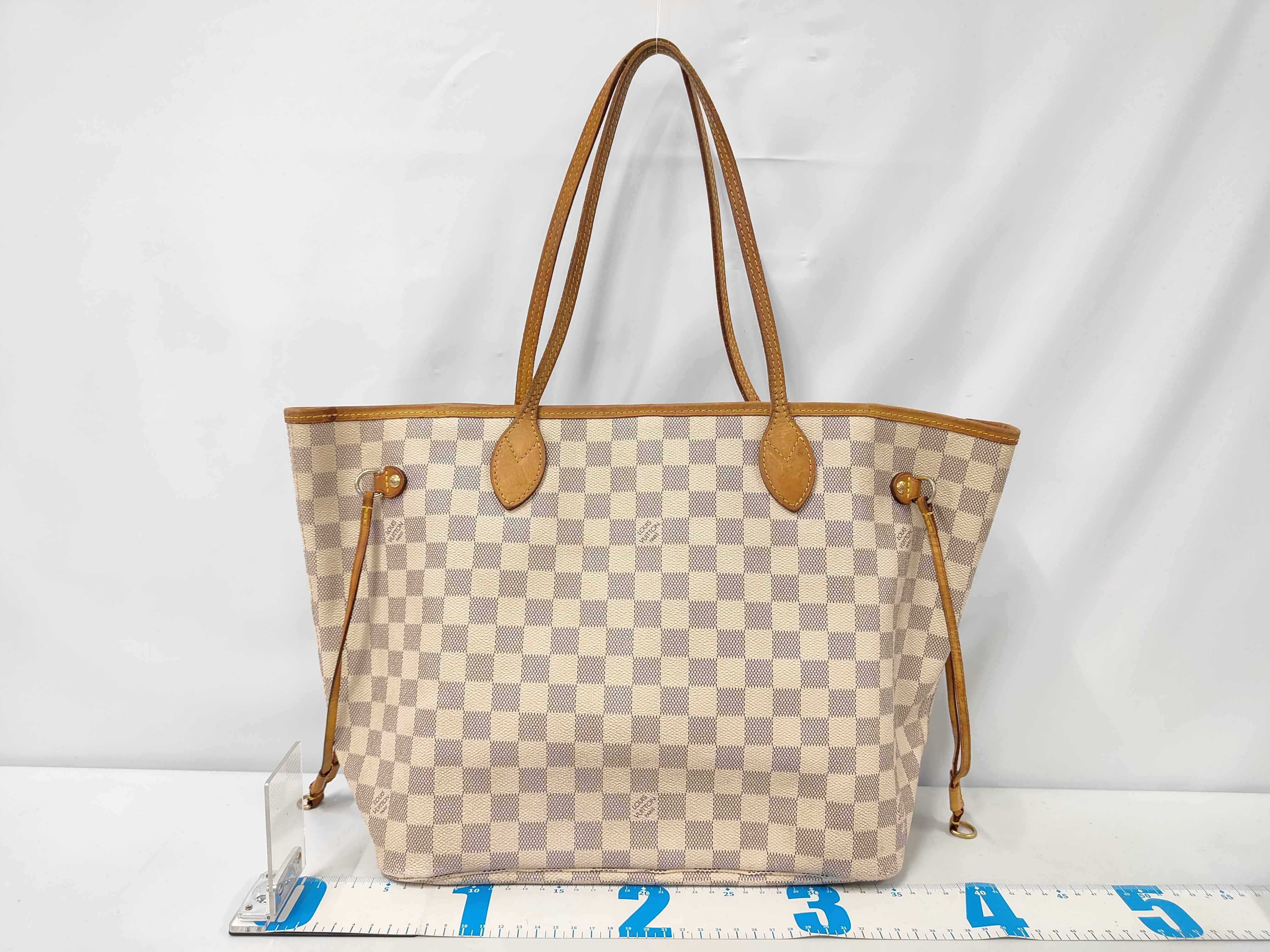Damier Azur Neverfull MM Tote Shoulder Tote Bag — view 2
