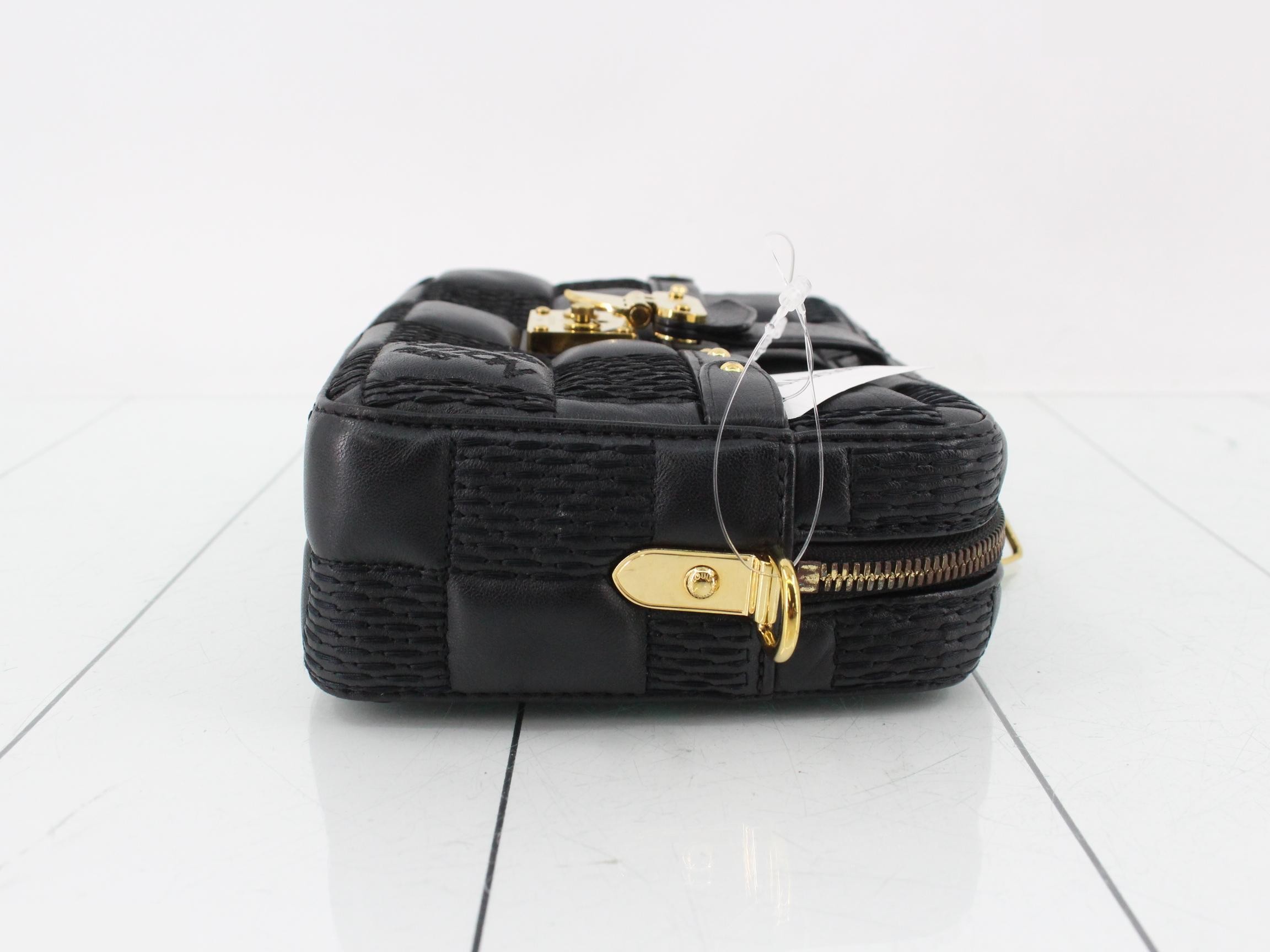 Damier Giant Troca PM M59116 Black — view 3