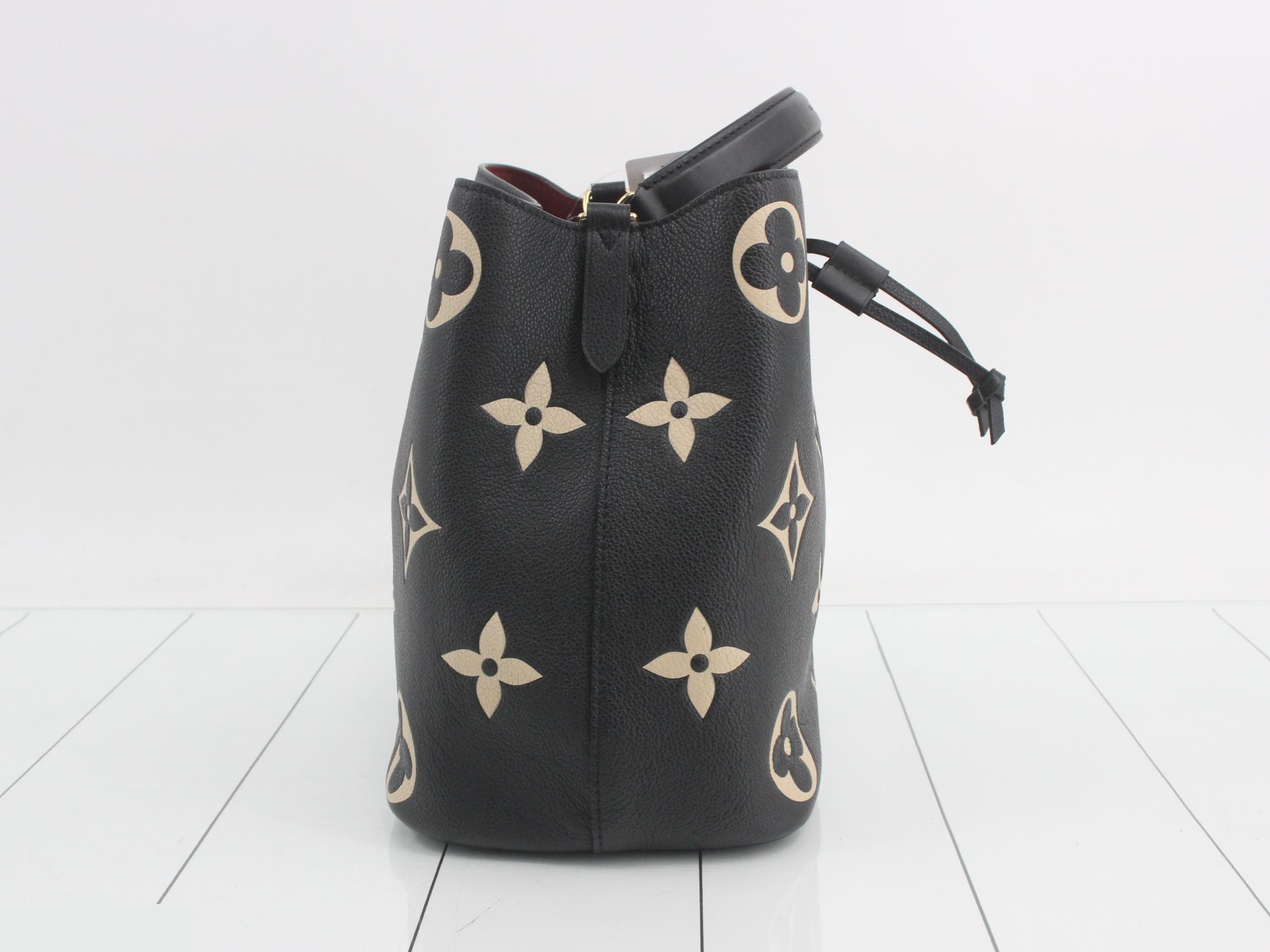 Bicolor Monogram Empreinte NeoNoe MM Handbag — view 4