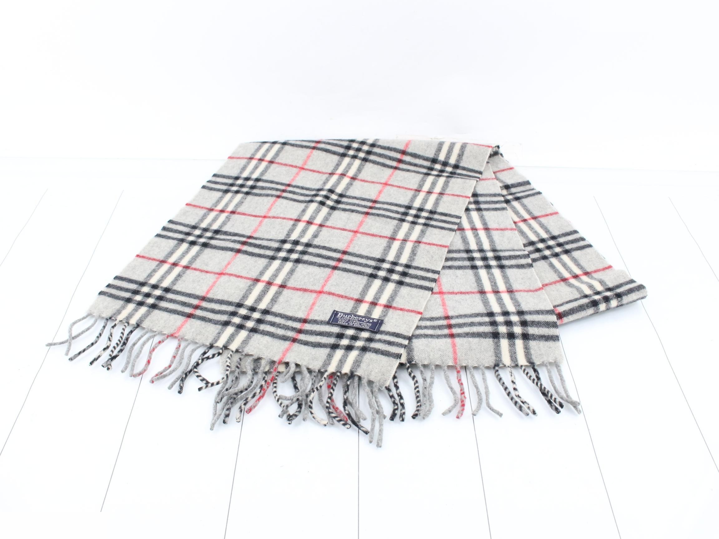 Other lines: Small items, accessories, and scarves — view 2